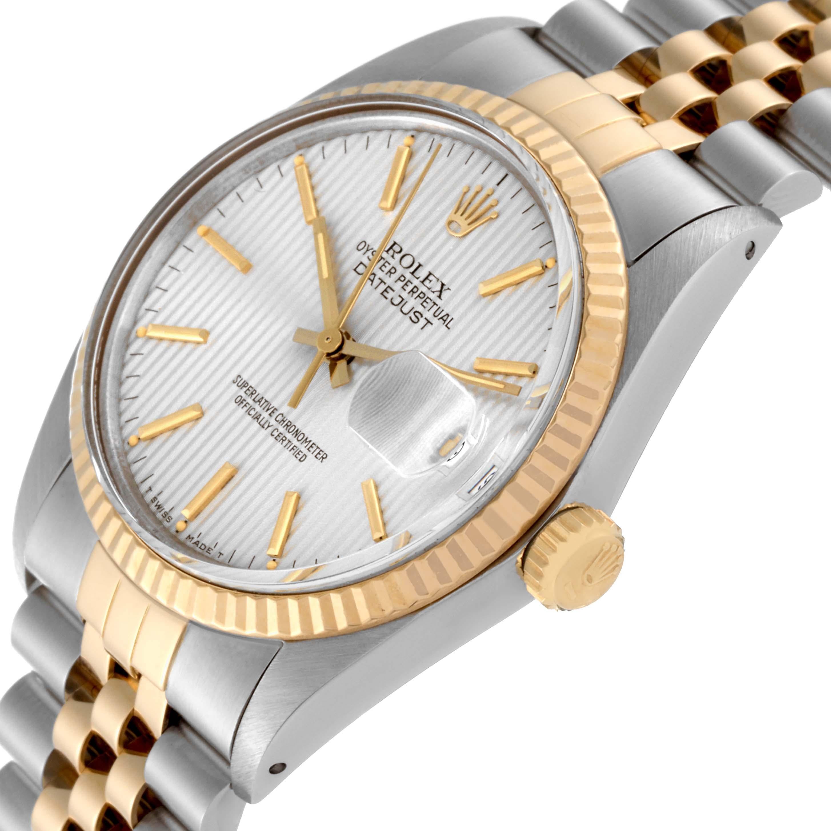 Rolex Montre Datejust vintage pour hommes avec cadran tapisserie argentée en acier et or jaune 16013 en vente 2