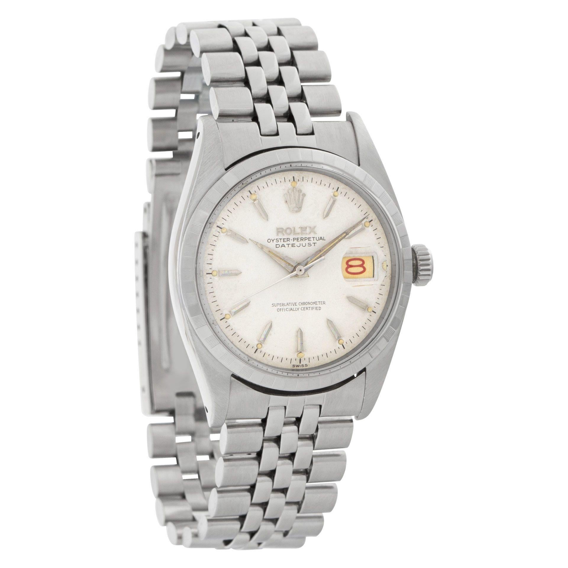 Rolex Datejust Stainless Steel Automatic Wristwatch with Roulette Date Ref 6605 In Excellent Condition For Sale In Surfside, FL