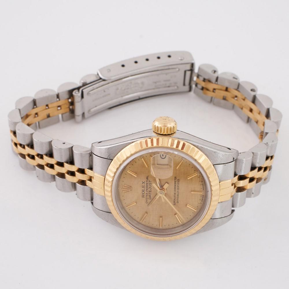 Rolex Datejust Steel and Gold 26mm Watch In Good Condition For Sale In Tunbridge Wells, GB