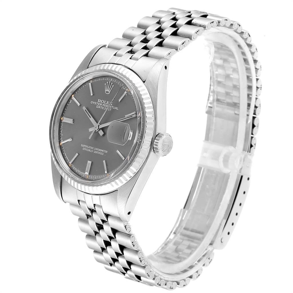 Rolex Datejust Steel White Gold Grey Dial Vintage Men's Watch 1601 In Good Condition For Sale In Atlanta, GA