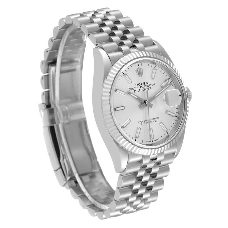 Rolex Datejust Steel White Gold Silver Dial Mens Watch 126234 Box Card In Excellent Condition In Atlanta, GA