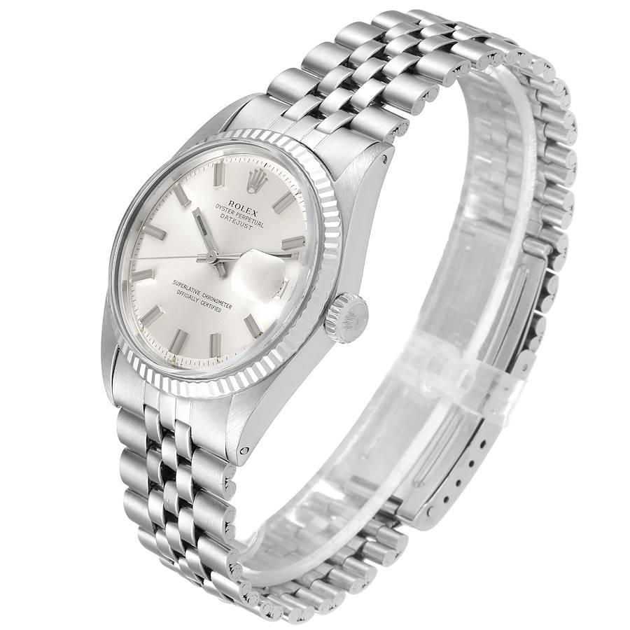 Rolex Datejust Steel White Gold Silver Dial Vintage Men’s Watch 1601 In Good Condition For Sale In Atlanta, GA