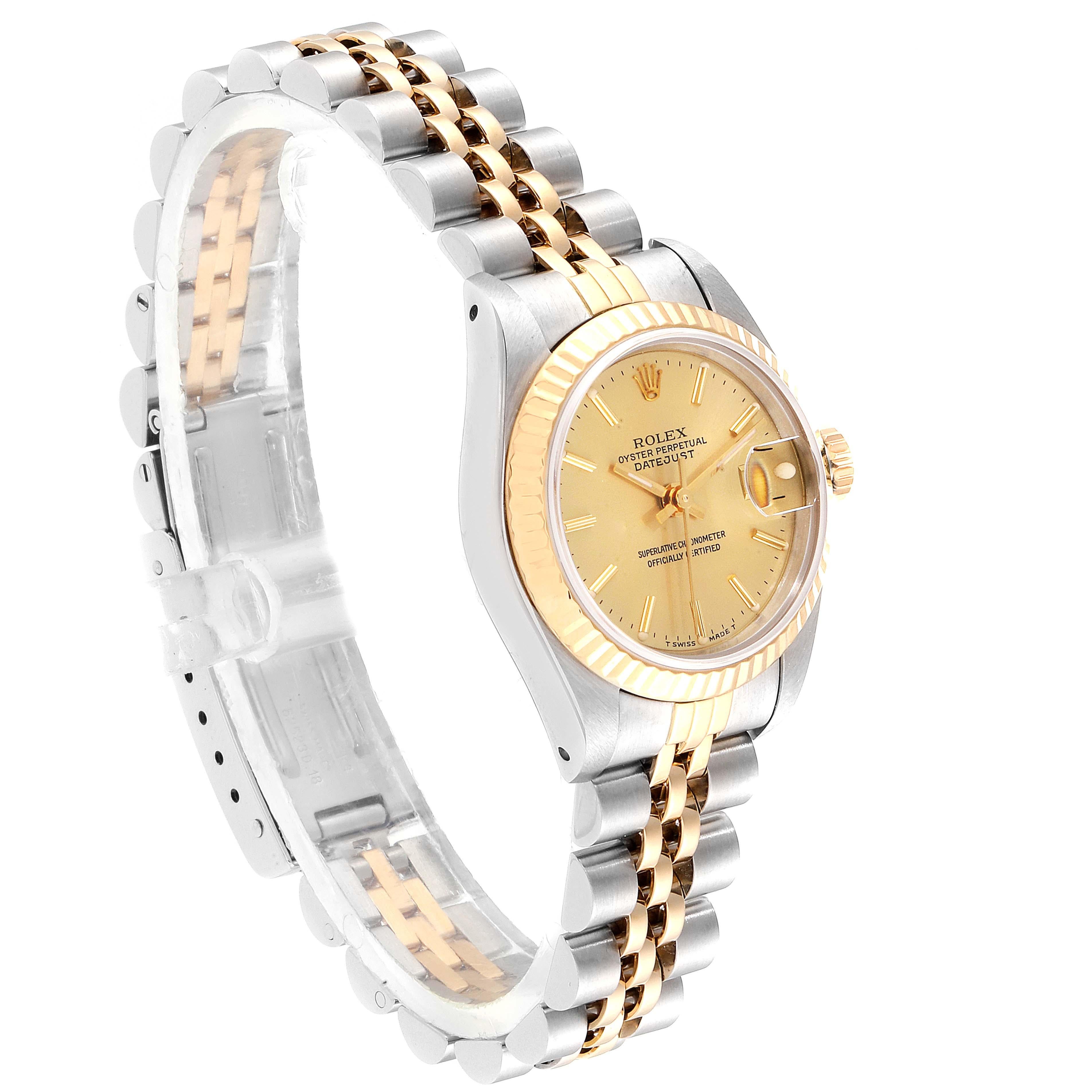 Rolex Datejust Steel Yellow Gold Ladies Watch 69173 Box Papers In Excellent Condition For Sale In Atlanta, GA