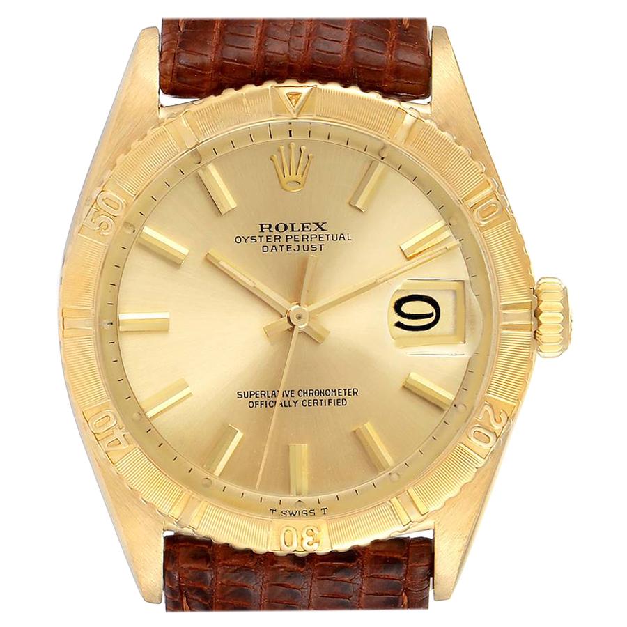 Rolex Datejust Turnograph 18 Karat Yellow Gold Vintage Men's Watch 6609 For Sale