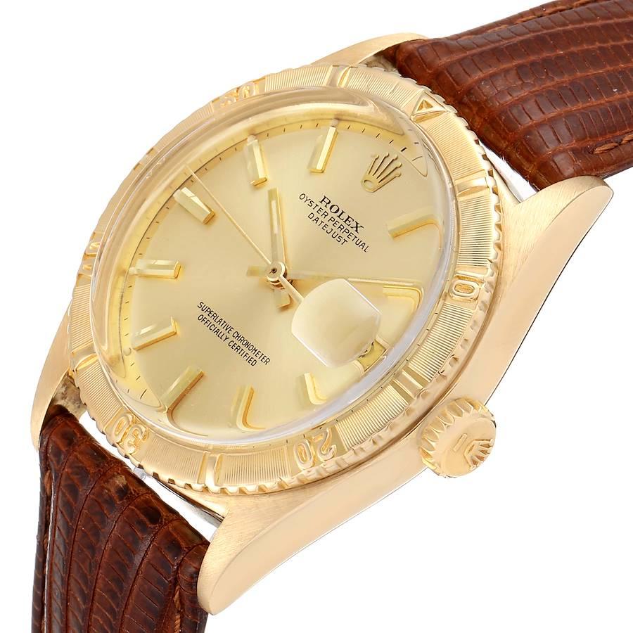 Rolex Datejust Turnograph 18 Karat Yellow Gold Vintage Men's Watch 6609 For Sale 1