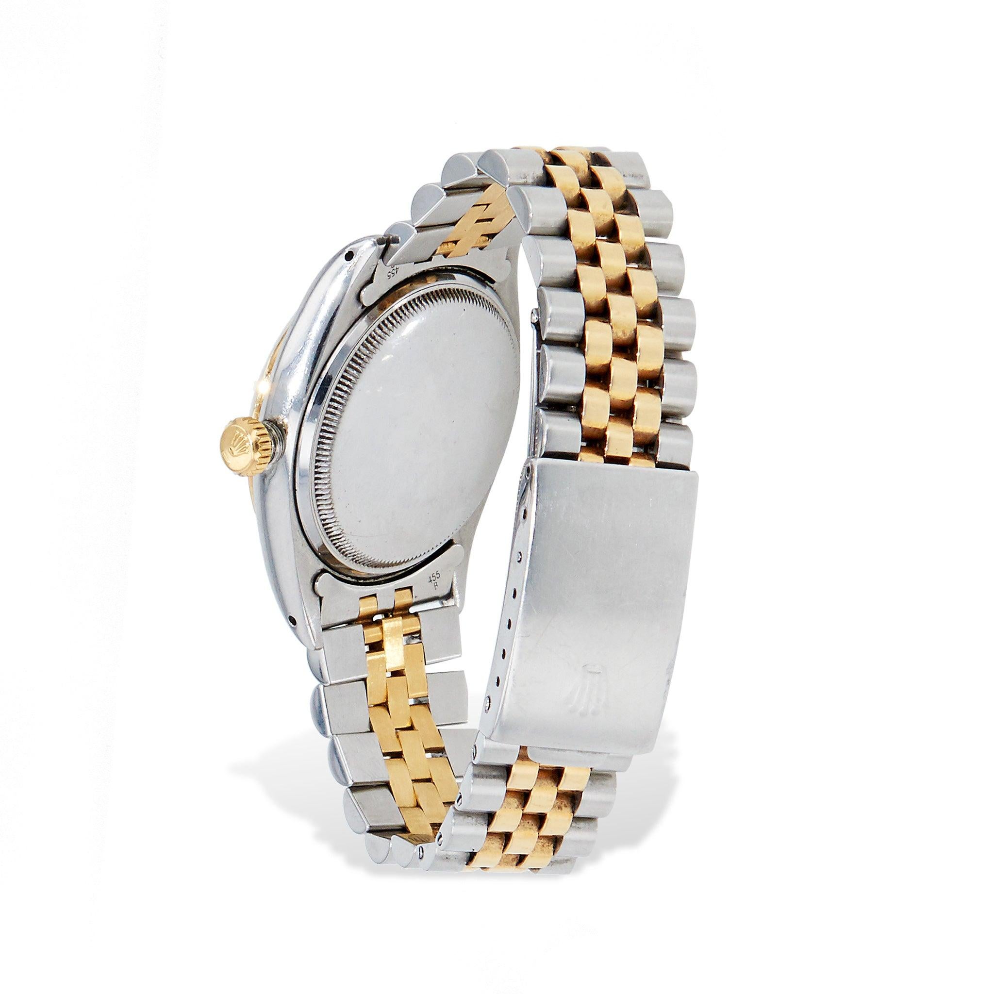 Découvrez l'élégance intemporelle avec cette superbe montre Rolex Datejust 36mm Estate. Whiting avec cadran blanc, bracelet bicolore et circa 1950. Modèle n° 6305 et n° de série 940770, ce garde-temps authentique respire la sophistication