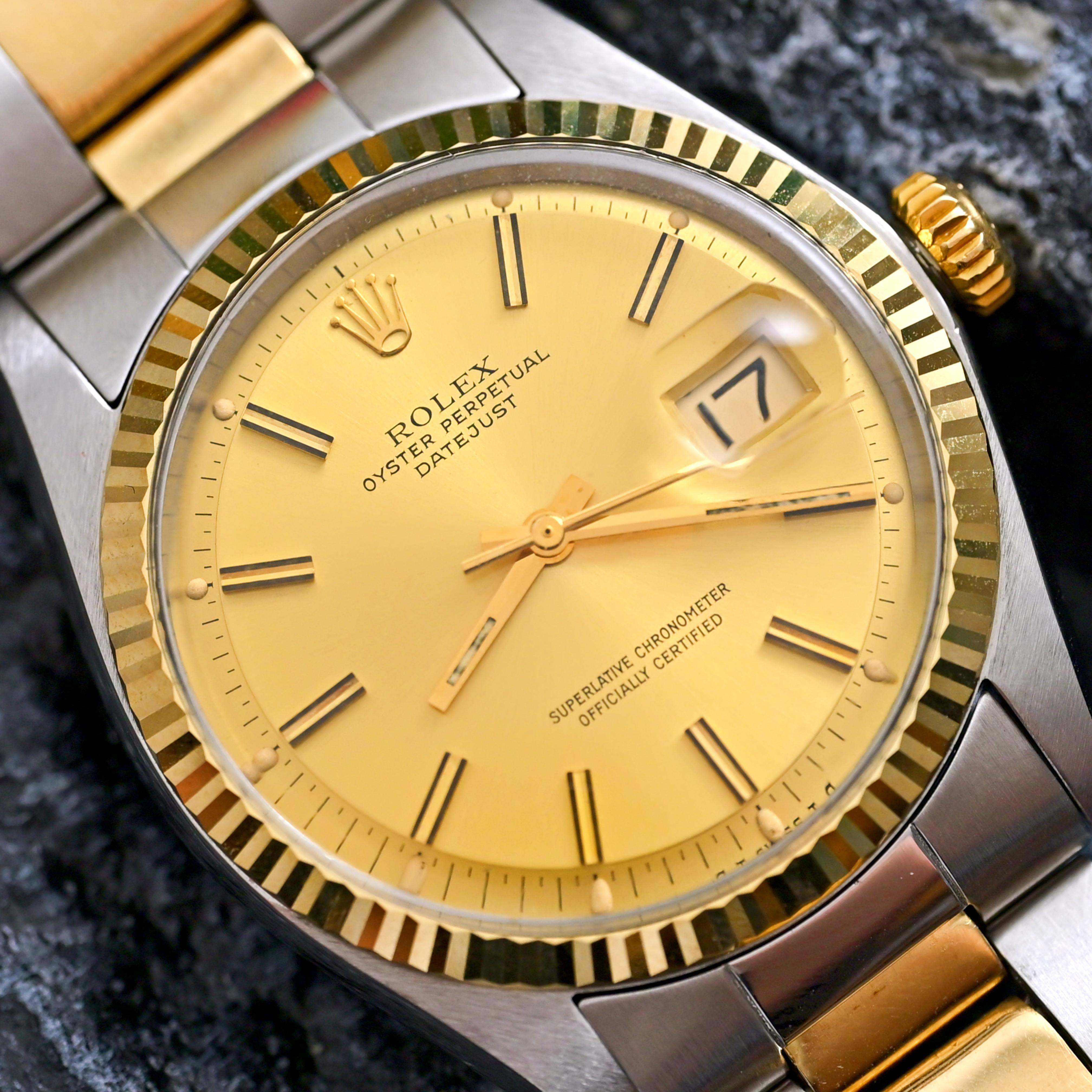 Rolex Datejust Two-Tones Gold Dial 1601 Automatic Watch, 1972 For Sale 3