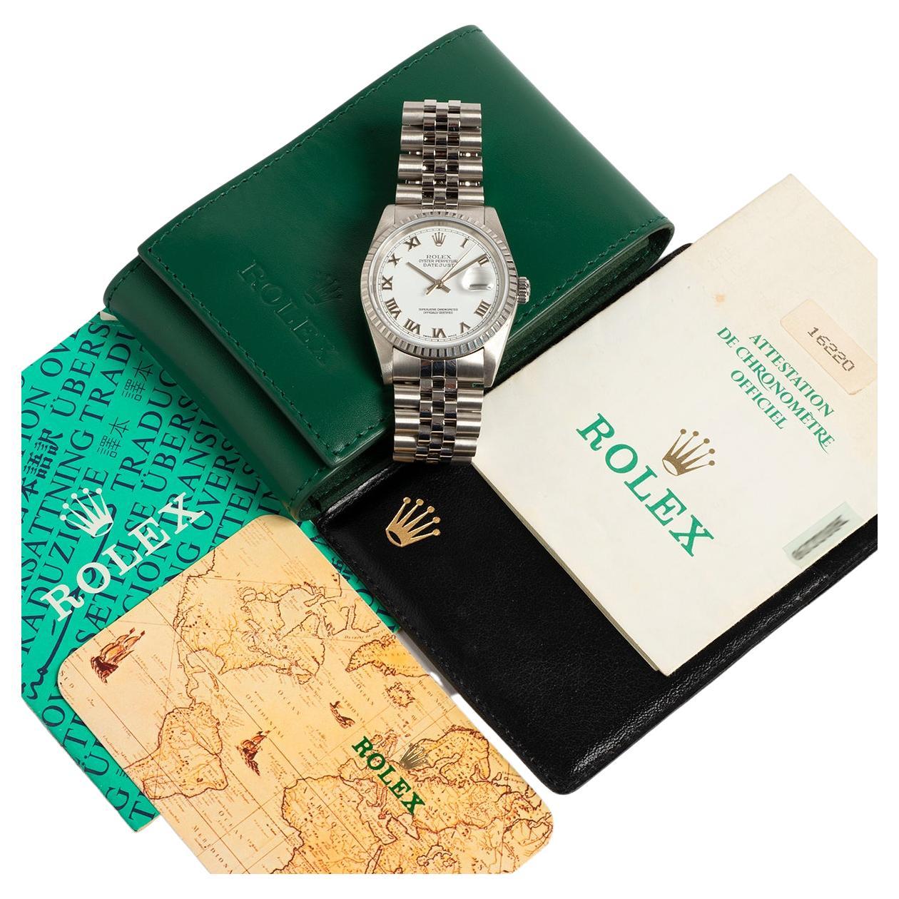 Our vintage Rolex Datejust reference 16220 features a classic combination of stainless steel 36mm case, with stainless steel engine turned bezel, stainless steel Jubilee bracelet and desirable white Roman Numeral service dial. Presented in