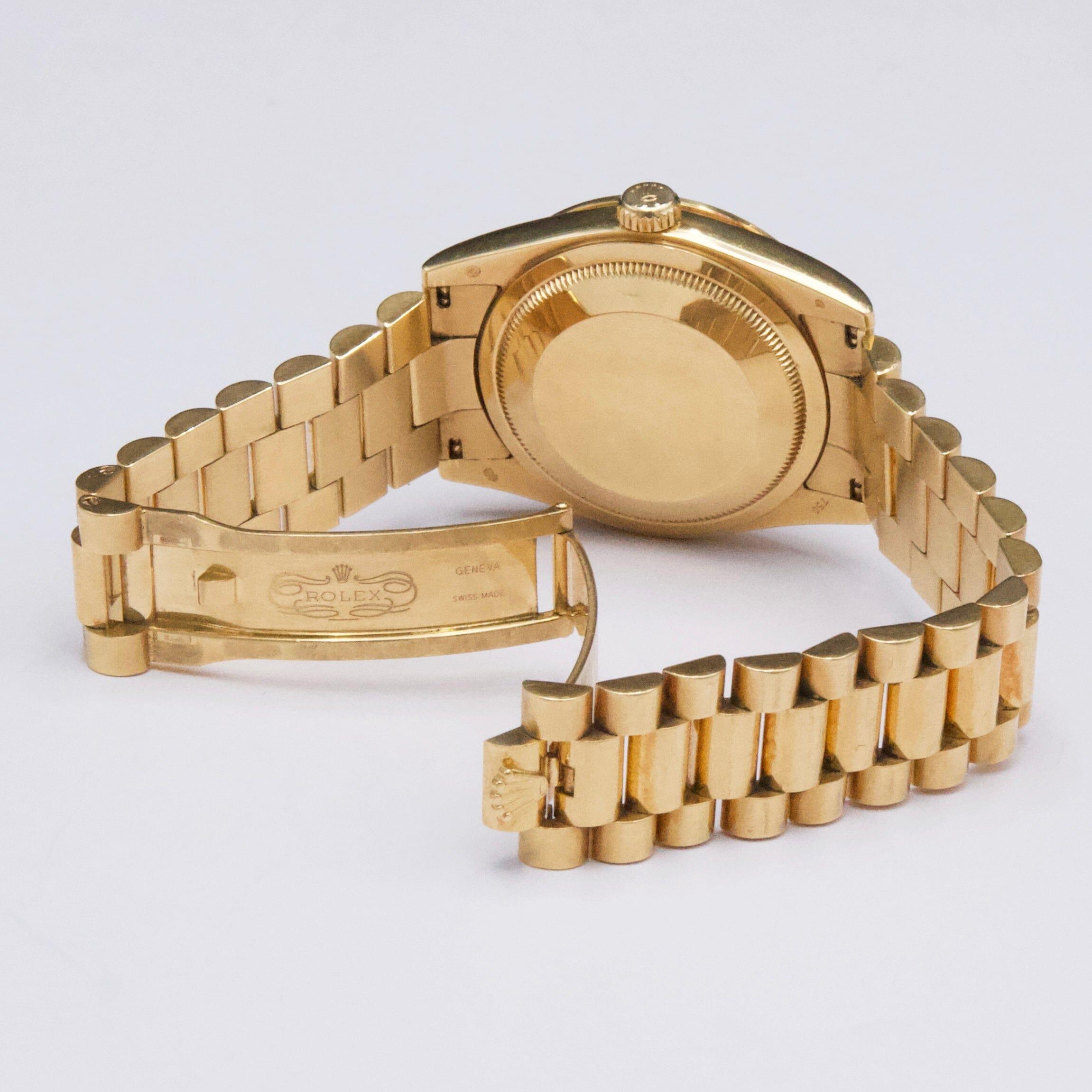 Rolex Day-Date 118348 Esfera Diamante Oro Amarillo 18K Reloj Caballero Caja Papeles 3