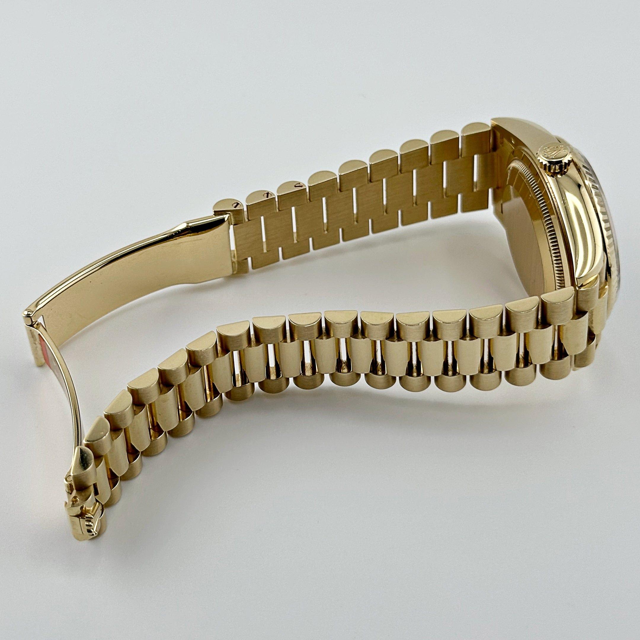 Rolex Day-Date 128238 Yellow Gold Green Ombré Diamond Dial (2024) For Sale 2