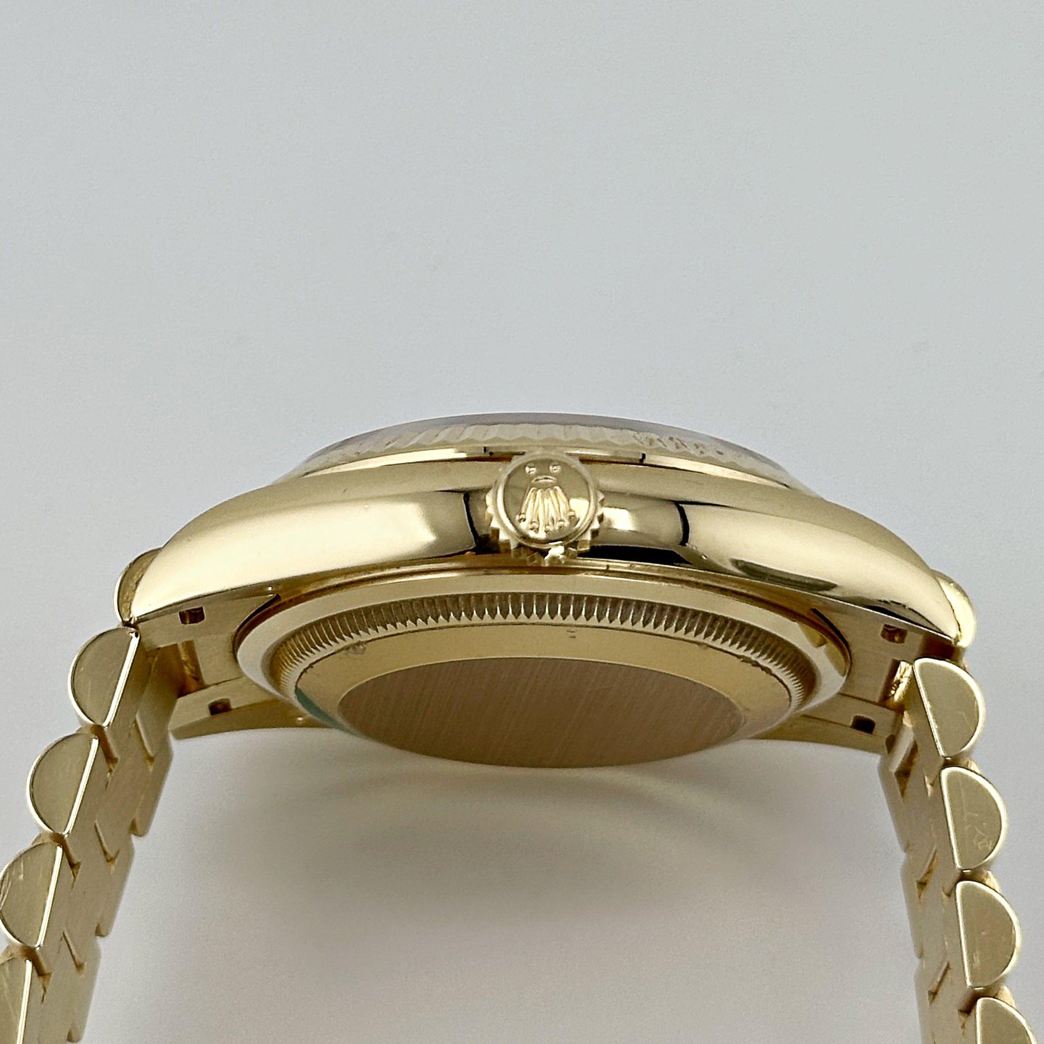 Rolex Day-Date 128238 Yellow Gold Green Ombré Diamond Dial (2024) For Sale 4