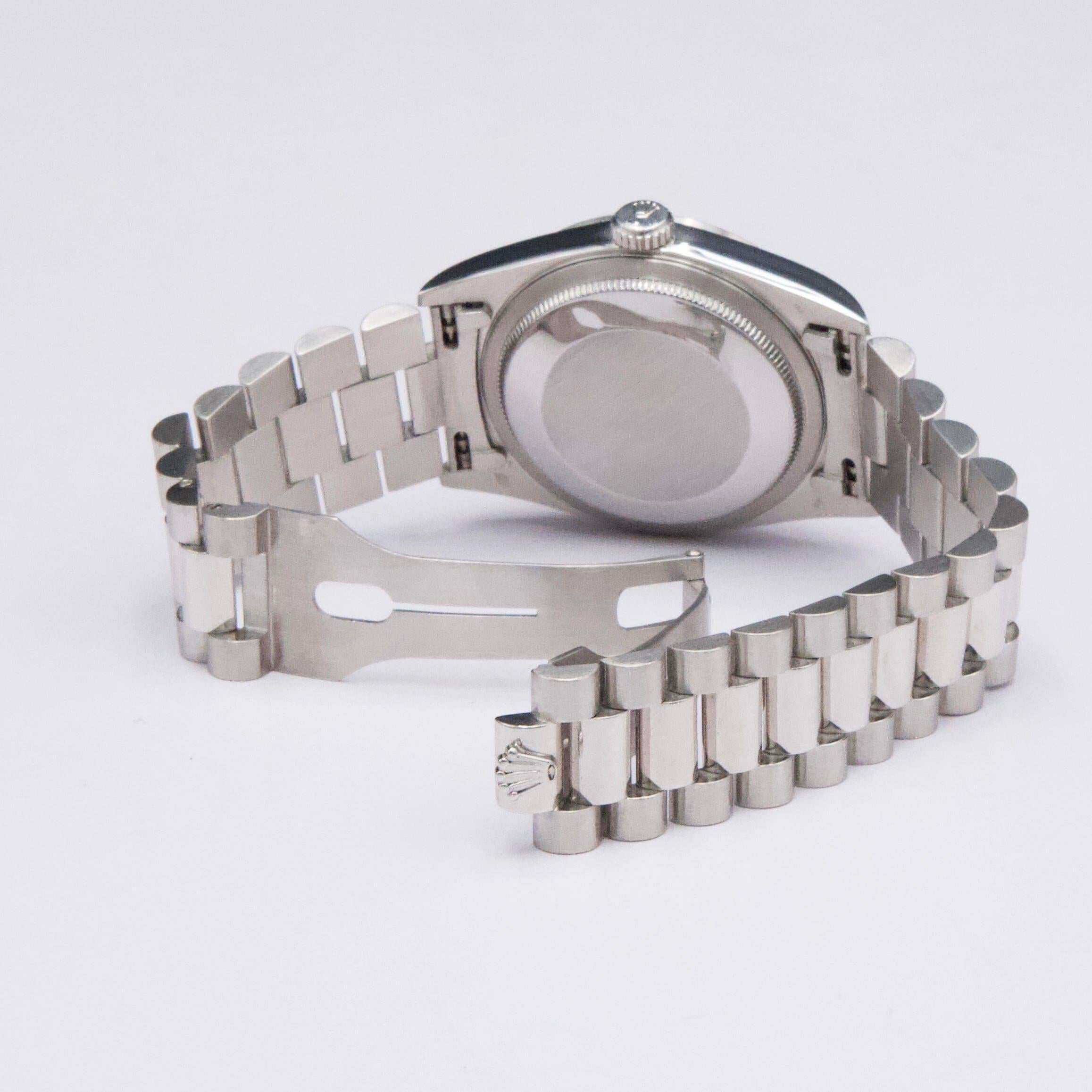 Rolex Day-Date 18206 Platino Quadrante Blu Orologio Uomo in vendita 4