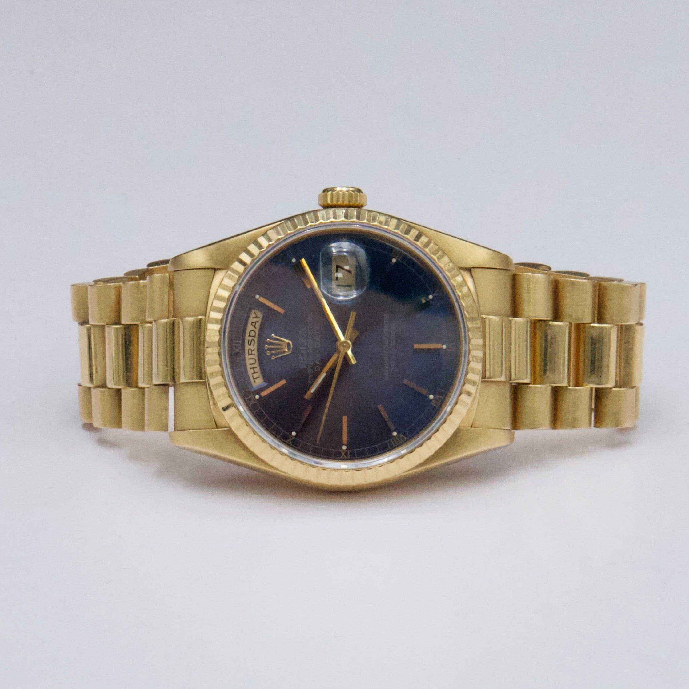 Uomo Rolex Day Date 18238 Blue Dial 18K Yellow Gold Mens Watch in vendita