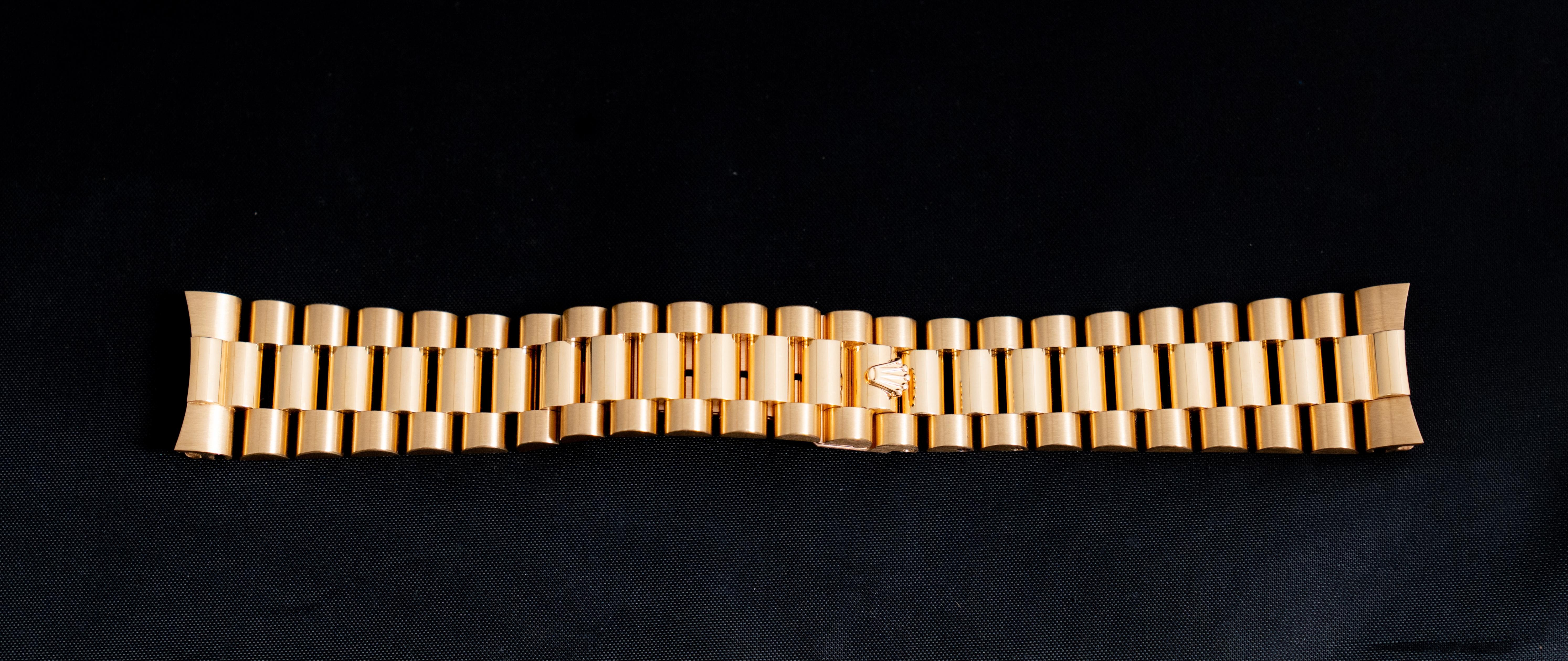 Rolex Day-Date 18K Gelbgold Onyx Schwarzes Stein Zifferblatt 18238 mit Papier, 1995 8