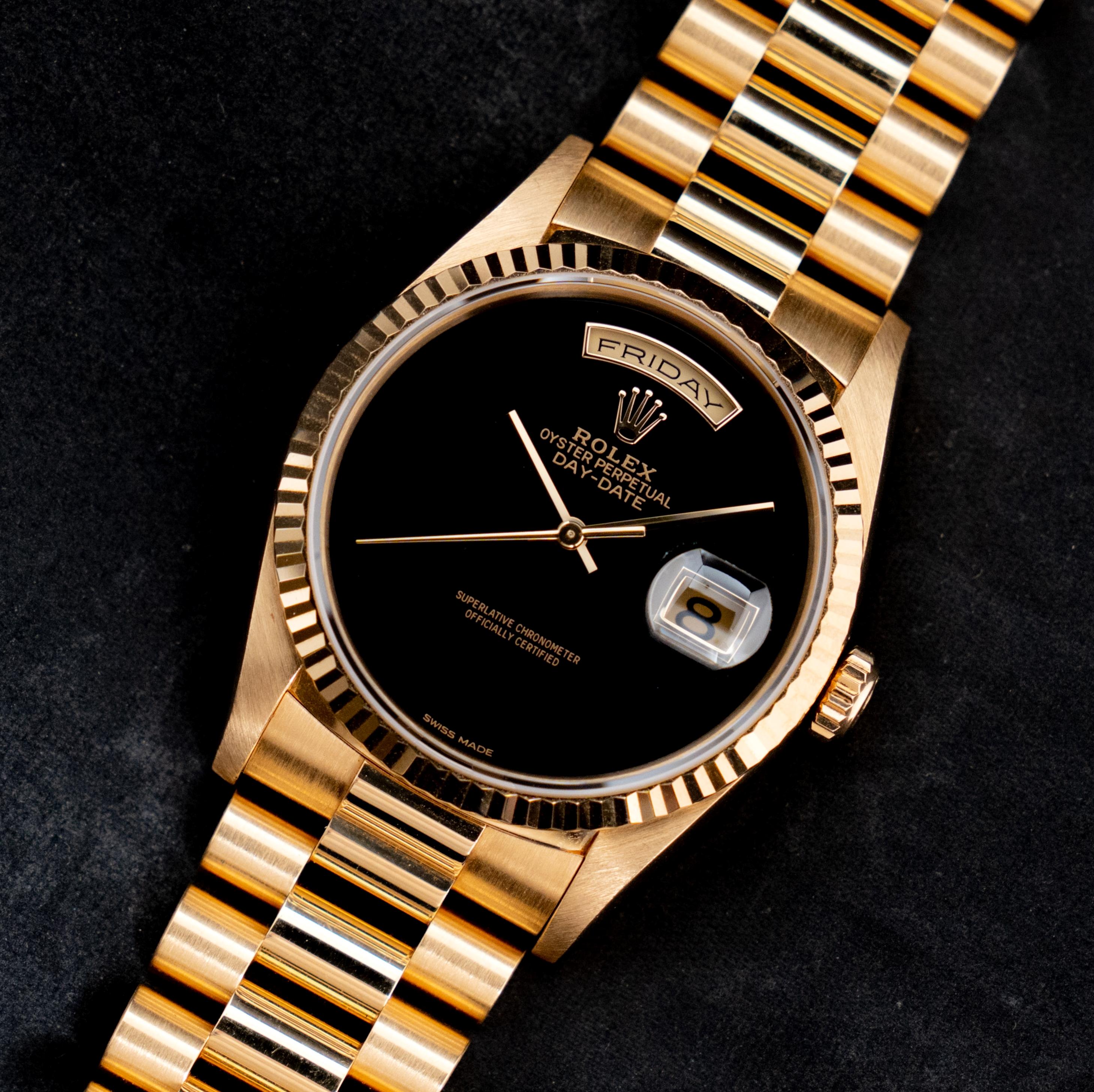 Rolex Day-Date 18K Gelbgold Onyx Schwarzes Stein Zifferblatt 18238 mit Papier, 1995 (Rundschliff)