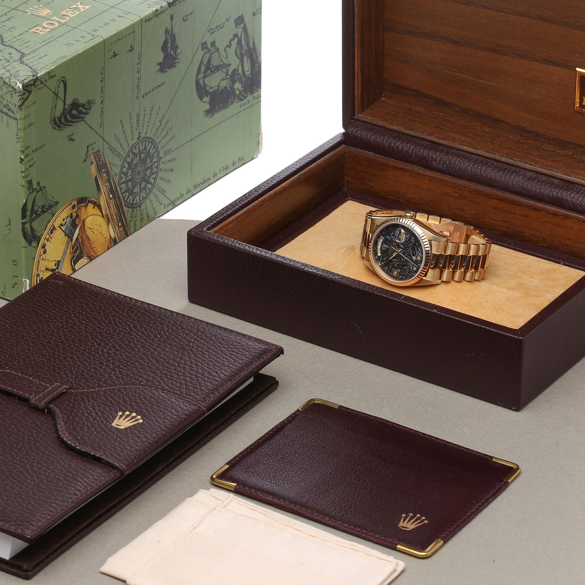 Rolex Day-Date 36 18238 Unisex-Uhr aus Gelbgold mit Ammonit-Fossil-Zifferblatt im Angebot 6