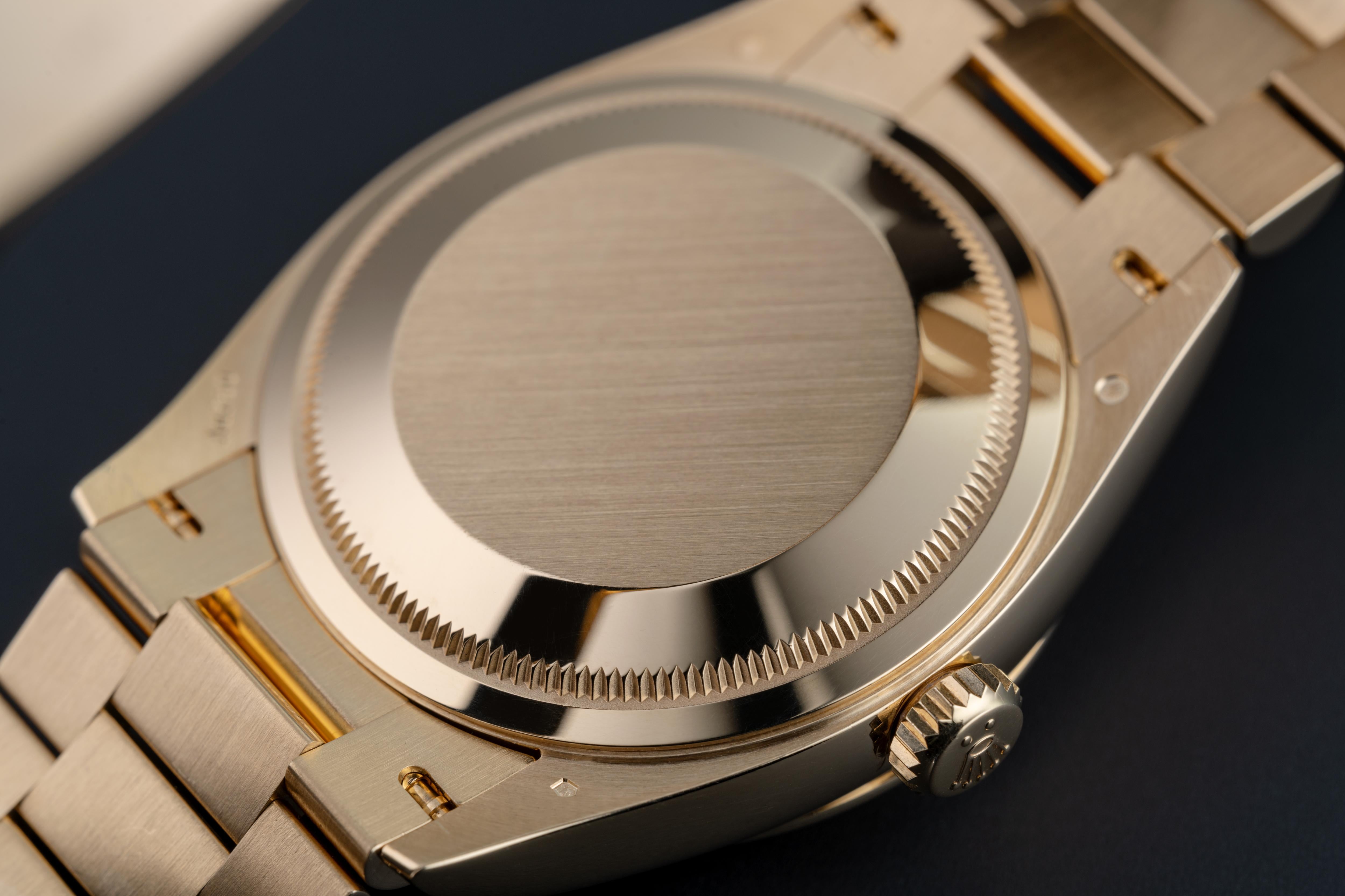 Mixed Cut Rolex Day-Date 36 Yellow Gold Mother-Of-Pearl For Sale