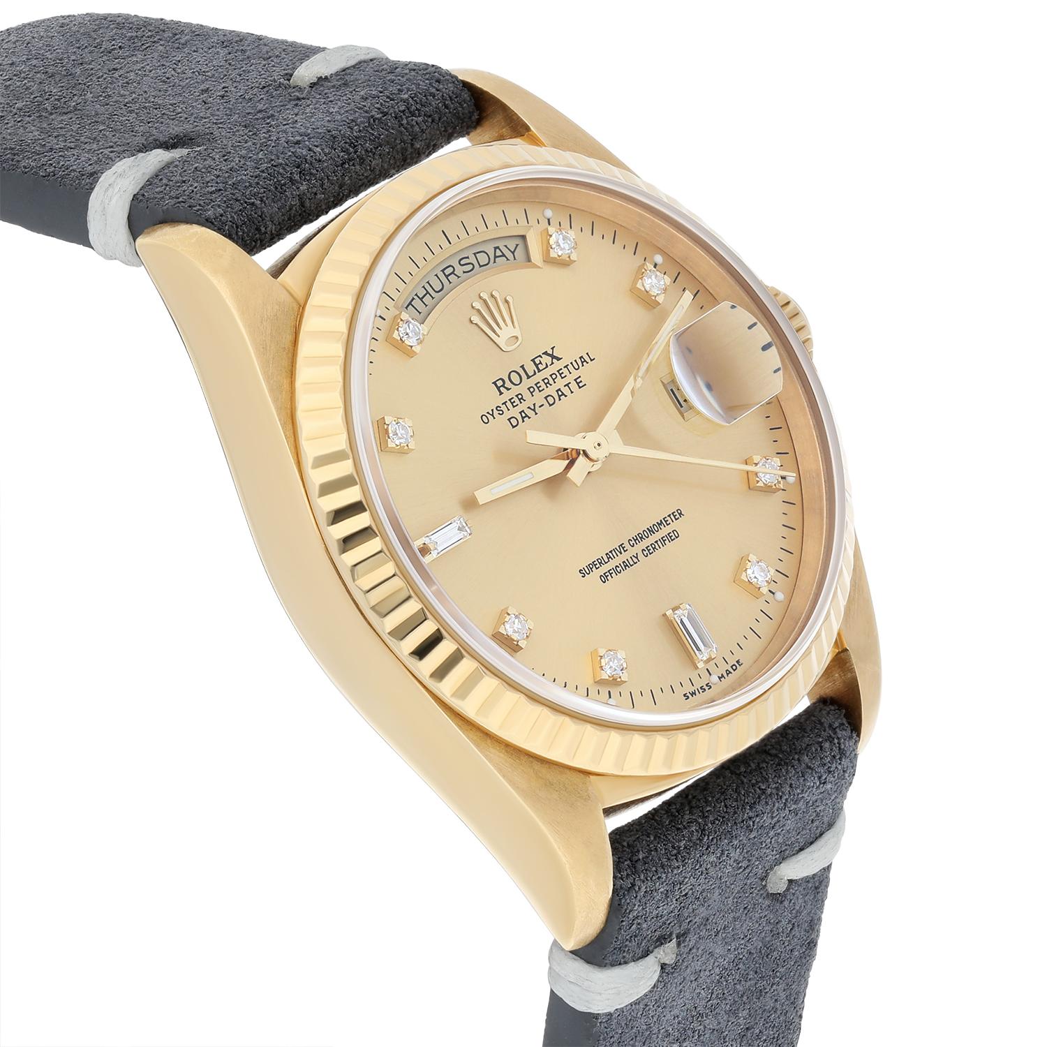 Rolex Day-Date 36mm 18238 18K Yellow Gold Watch Fluted Bezel Champagne Diamond In Excellent Condition For Sale In New York, NY