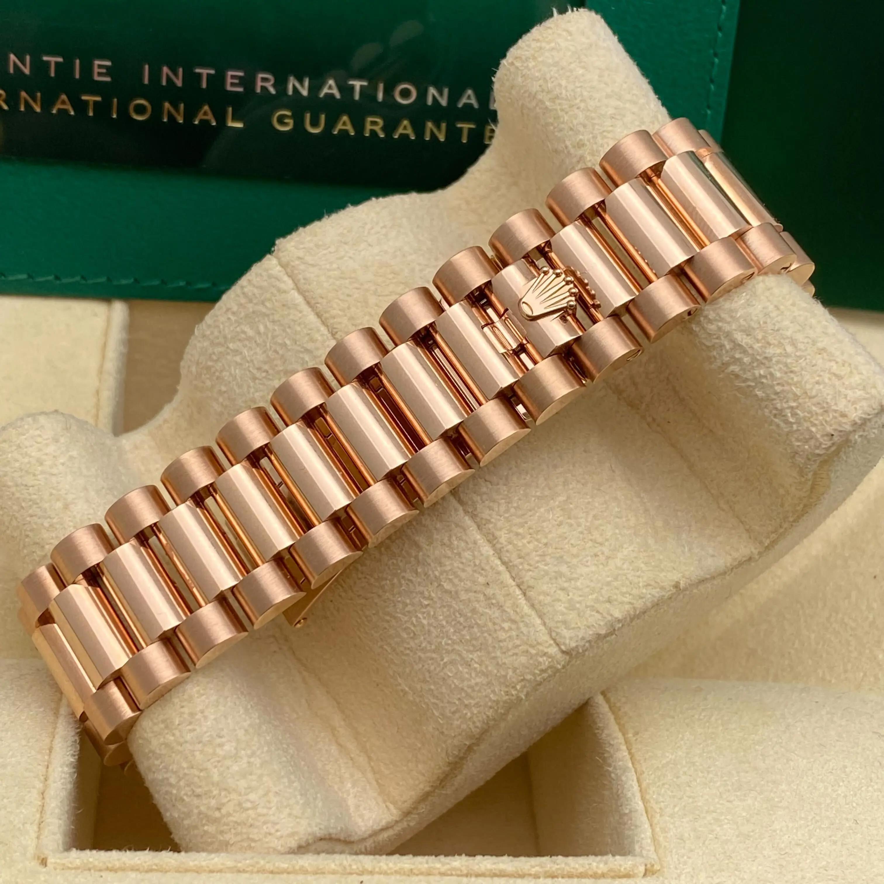 Rolex Day-Date 36mm 18K Rose Gold Eisenkiesel Diamant-Zifferblatt Uhr 128235 im Zustand „Neu“ im Angebot in New York, NY