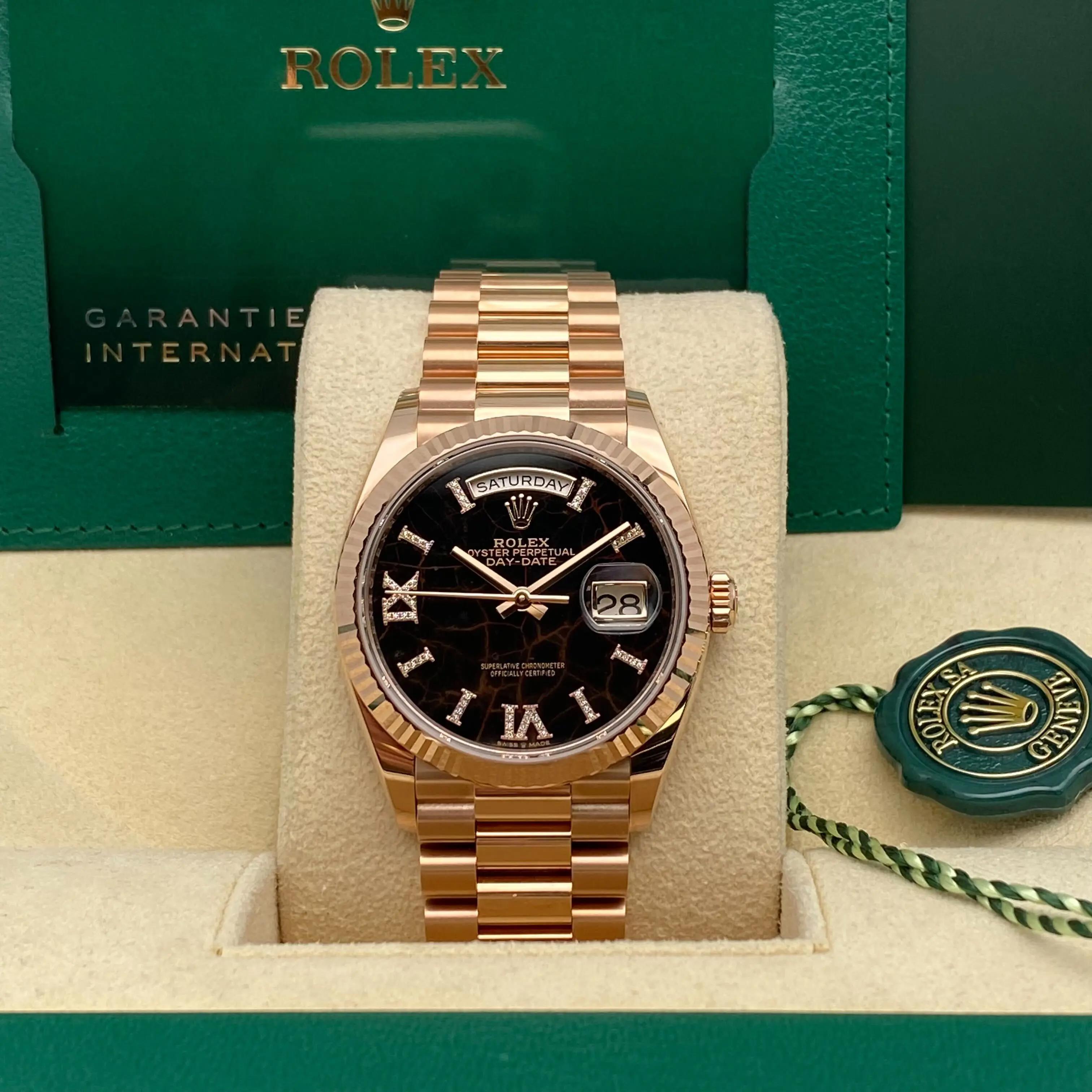 Rolex Day-Date 36mm 18K Rose Gold Eisenkiesel Diamant-Zifferblatt Uhr 128235 im Angebot 4