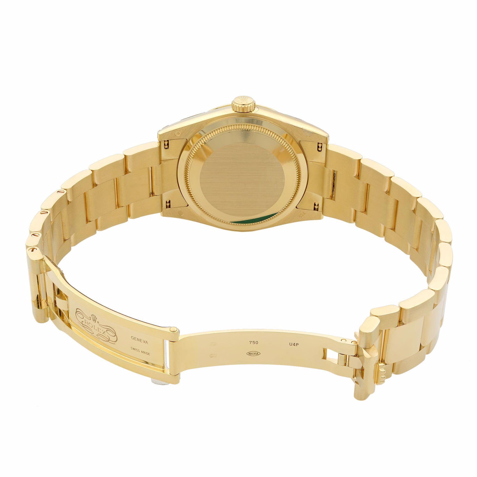 Rolex Day-Date 18K Yellow Gold Champagne Dial Automatic Mens Watch 118208 In New Condition In New York, NY