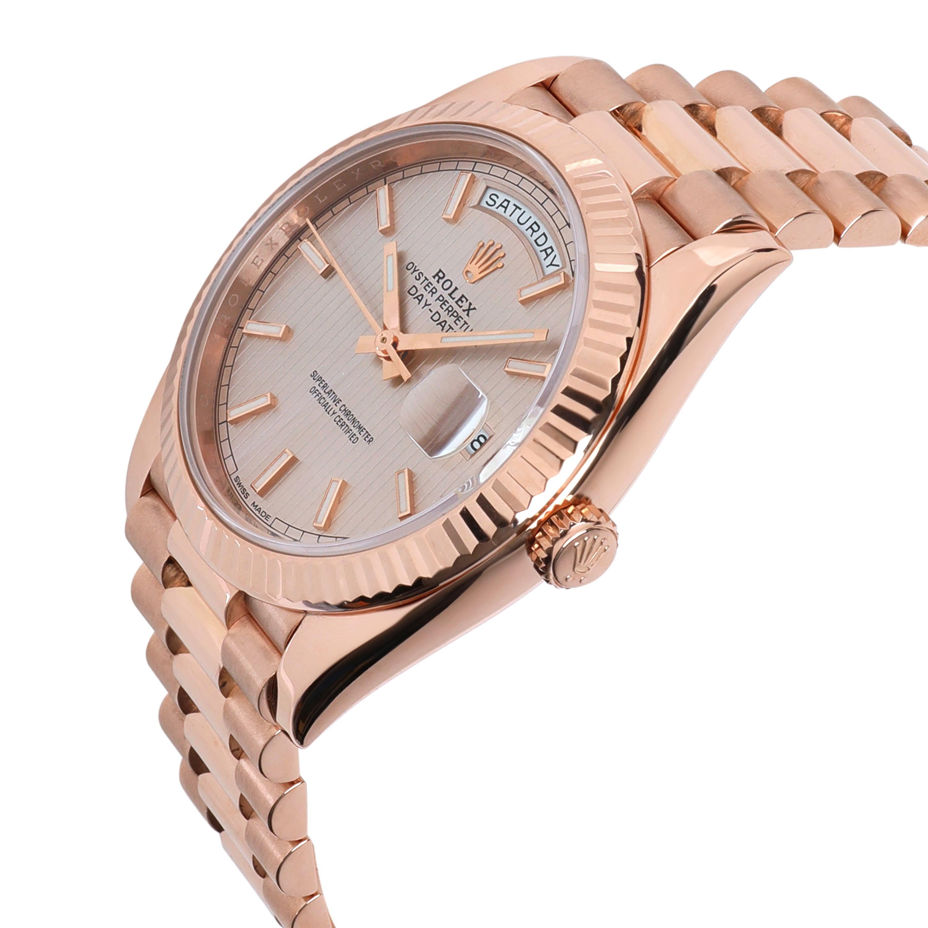 Rolex Day-Date 40 228235 Men's Watch in 18kt Rose Gold In Excellent Condition In New York, NY