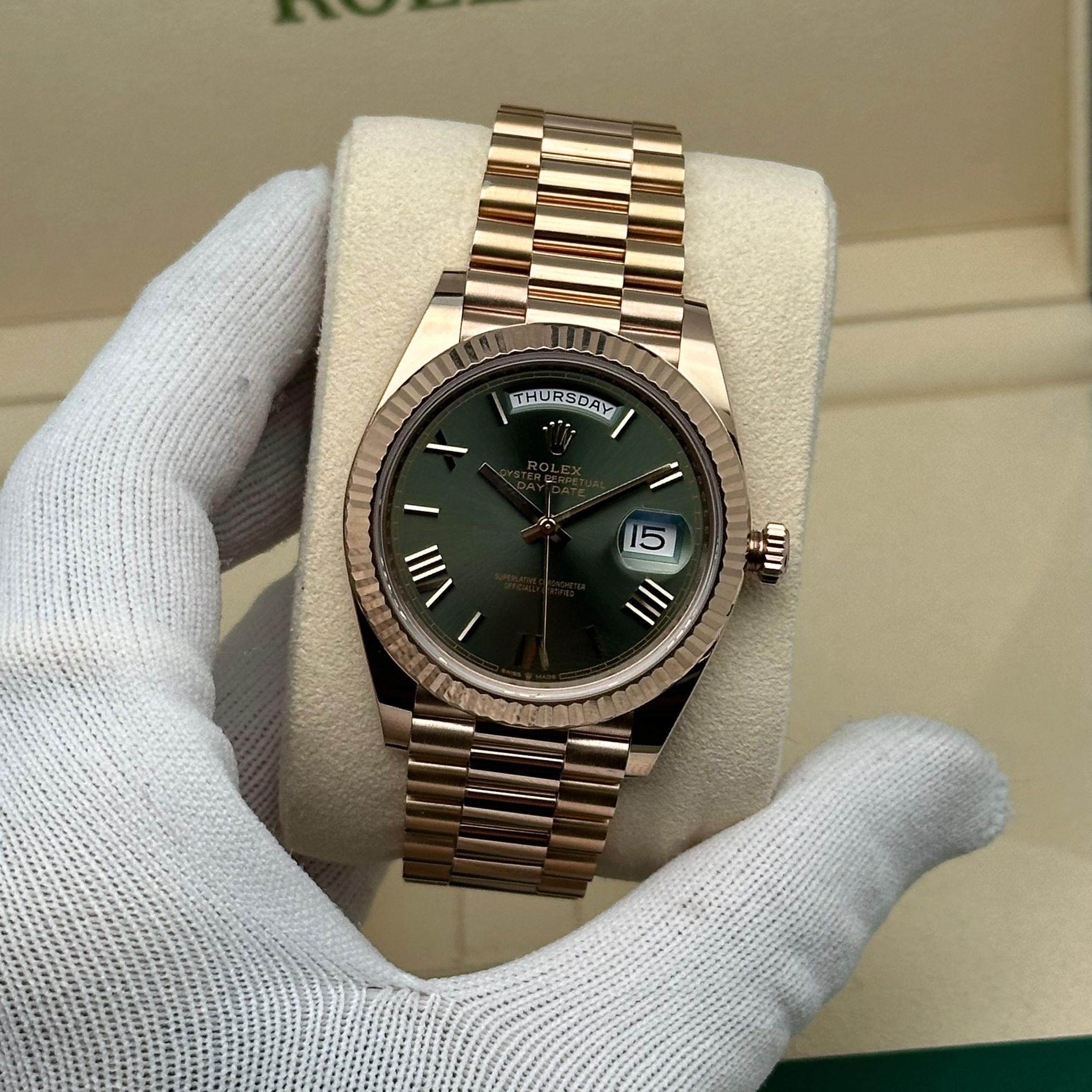 Rolex Day-Date 40 President 18K Rose Gold Olive Dial Automatic Watch 228235 For Sale 1