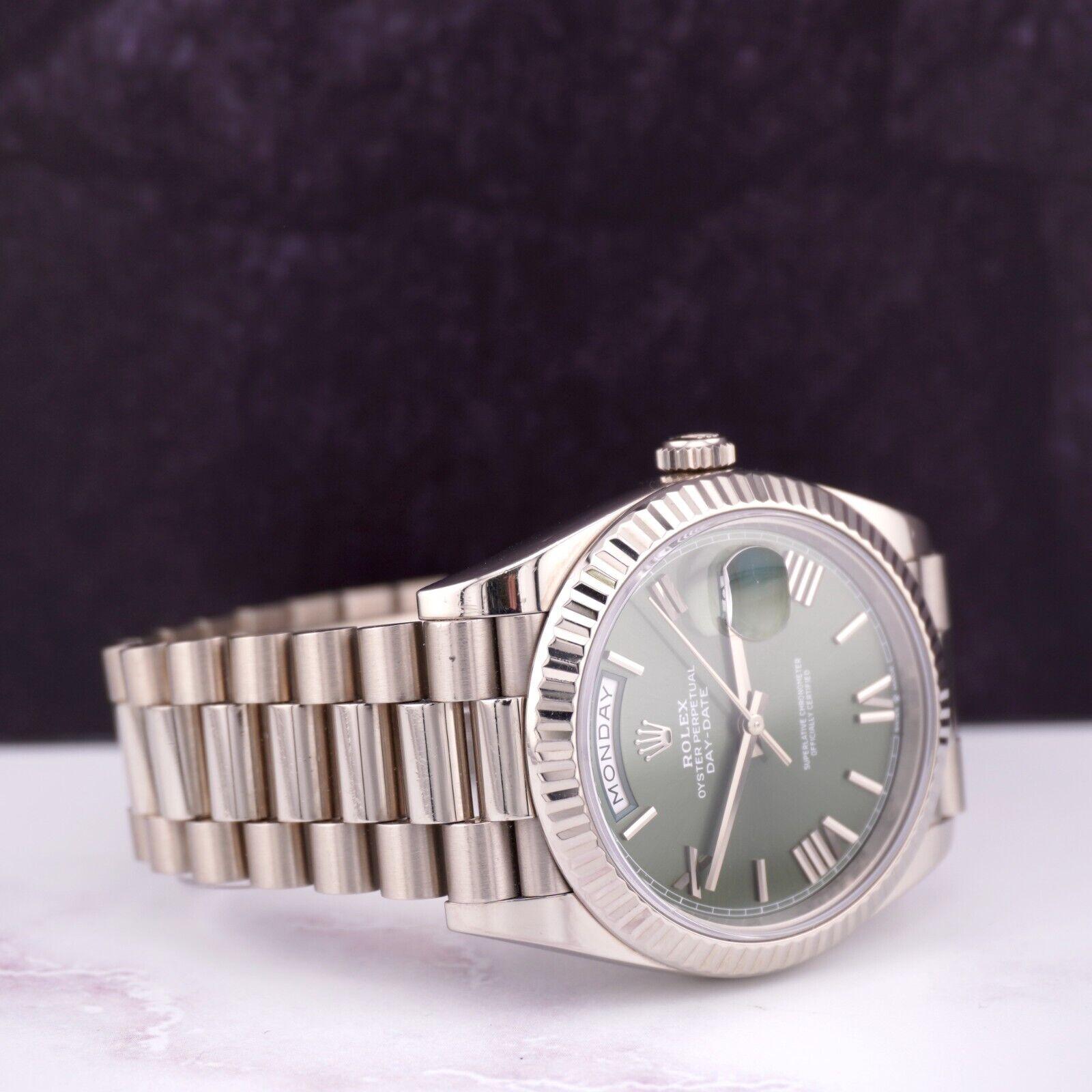 Rolex Day-Date 40 President 18k White Gold Men's Watch Olive Green DIAL 228239 In Excellent Condition For Sale In Pleasanton, CA