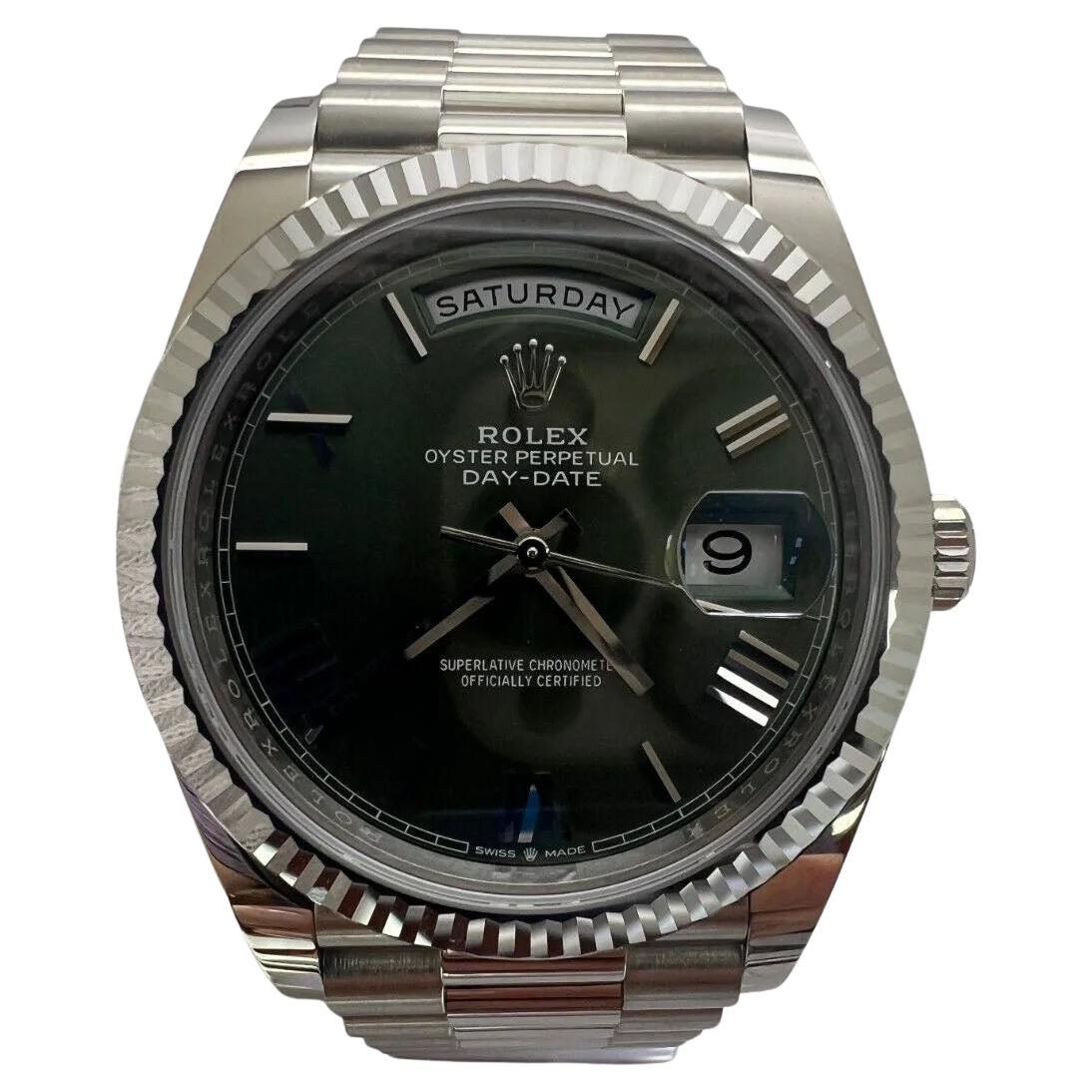 Rolex Day-Date 40 President 18k Weißgold Herrenuhr OLIVE GRÜNES ZIFFERBLATT 228239 im Angebot