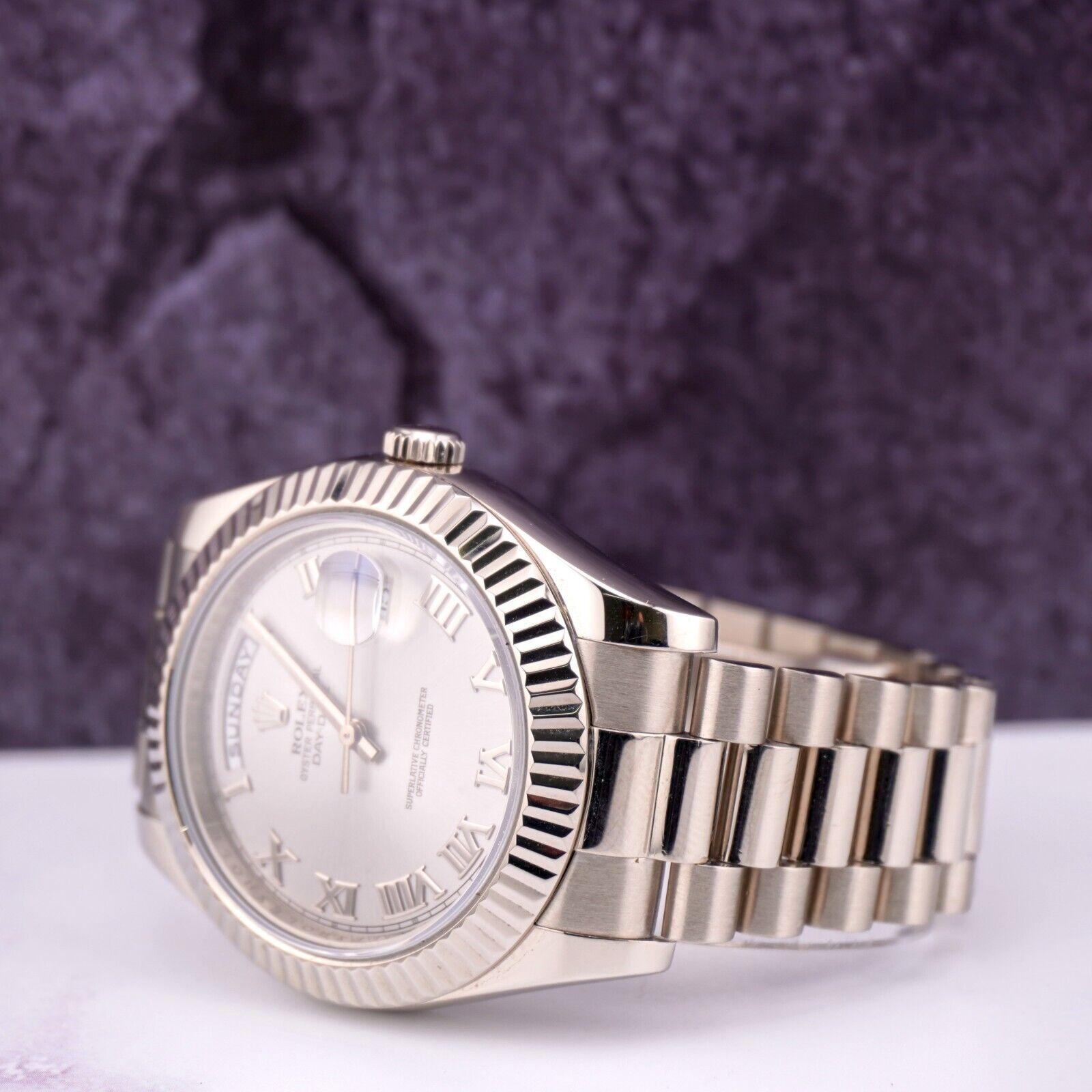 Rolex Day-Date 40 President 18k White Gold Men's Watch Silver DIAL Ref: 218239 In Excellent Condition For Sale In Pleasanton, CA
