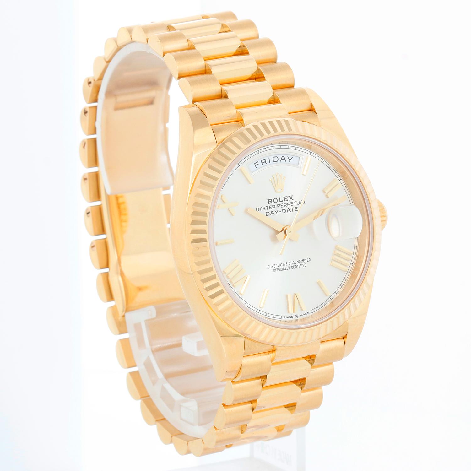 Rolex Day-Date 40 President 18k Yellow Gold Men's 40mm Watch 228238 In Excellent Condition In Dallas, TX