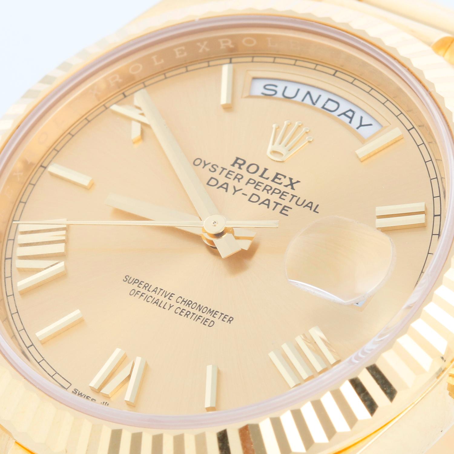 Rolex Day-Date 40 President 18k Yellow Gold Men's 40mm Watch 228238 For Sale 1