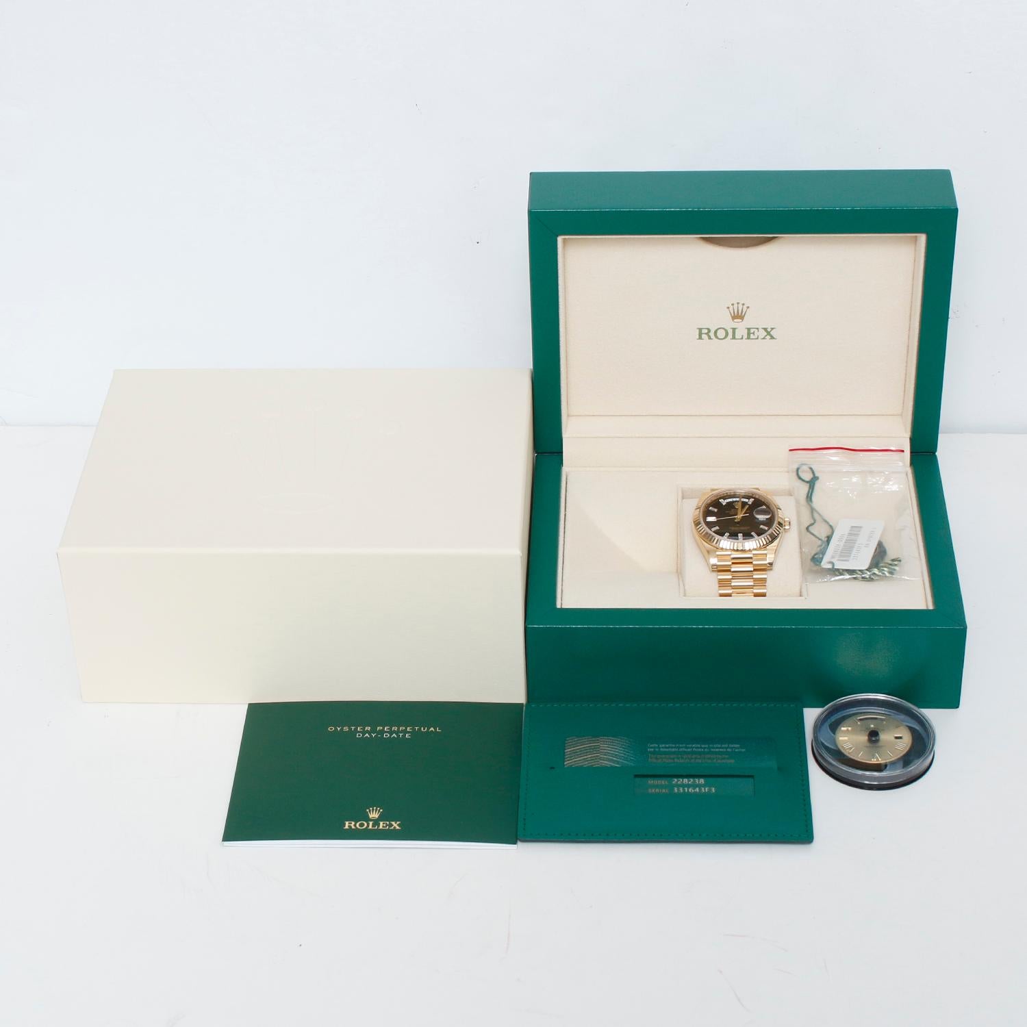 Rolex Day-Date 40 President 18k Yellow Gold Men's 40mm Watch 228238 For Sale 1