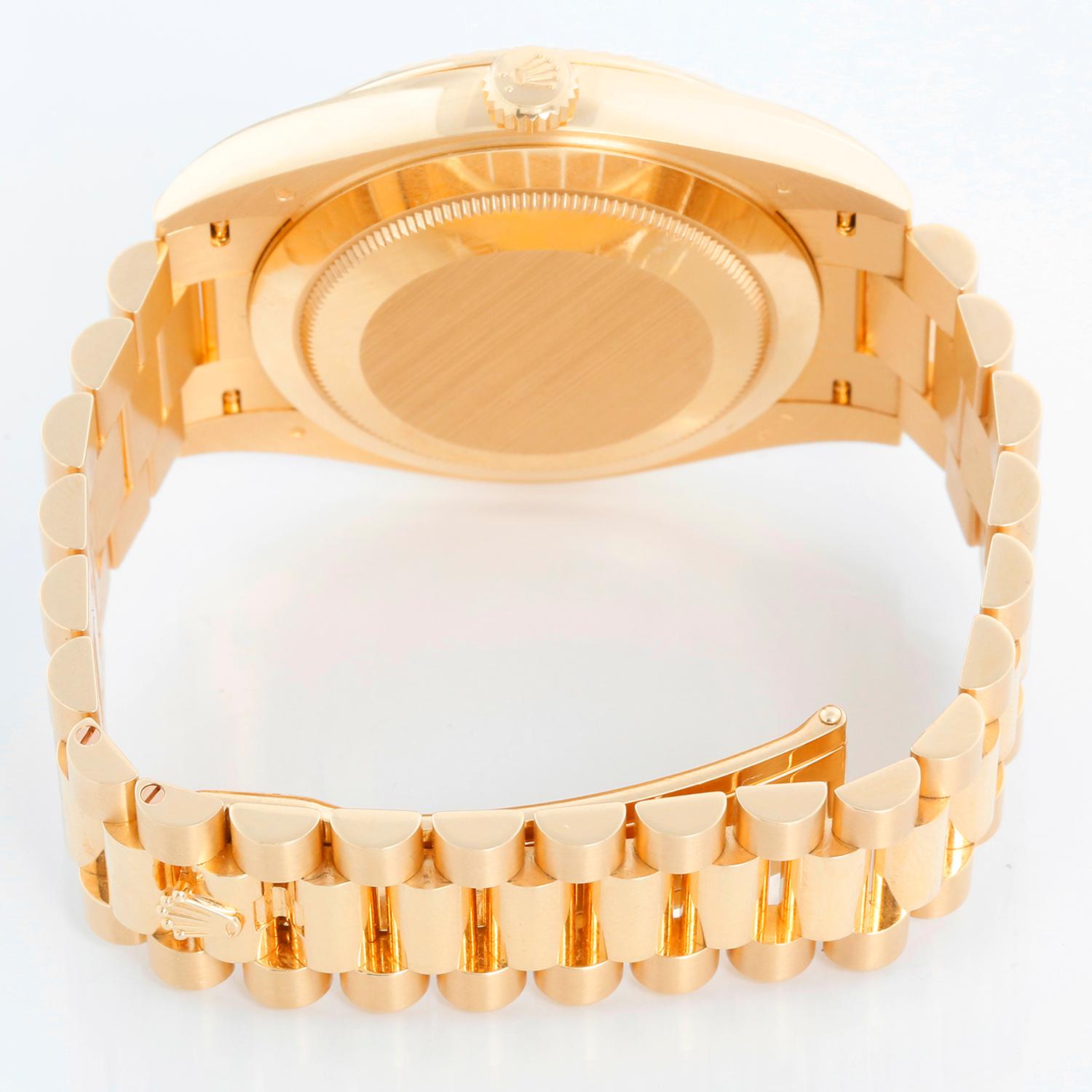 Rolex Day-Date 40 President 18k Yellow Gold Men's 40mm Watch 228238 For Sale 2