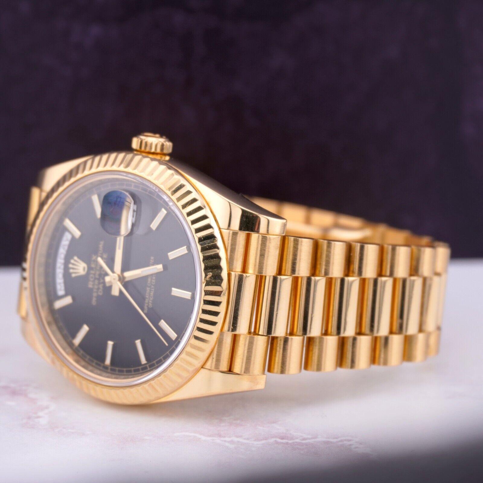 Modern Rolex Day-Date 40 President 18k Yellow Gold Men's Watch Black Motif DIAL 228238 For Sale