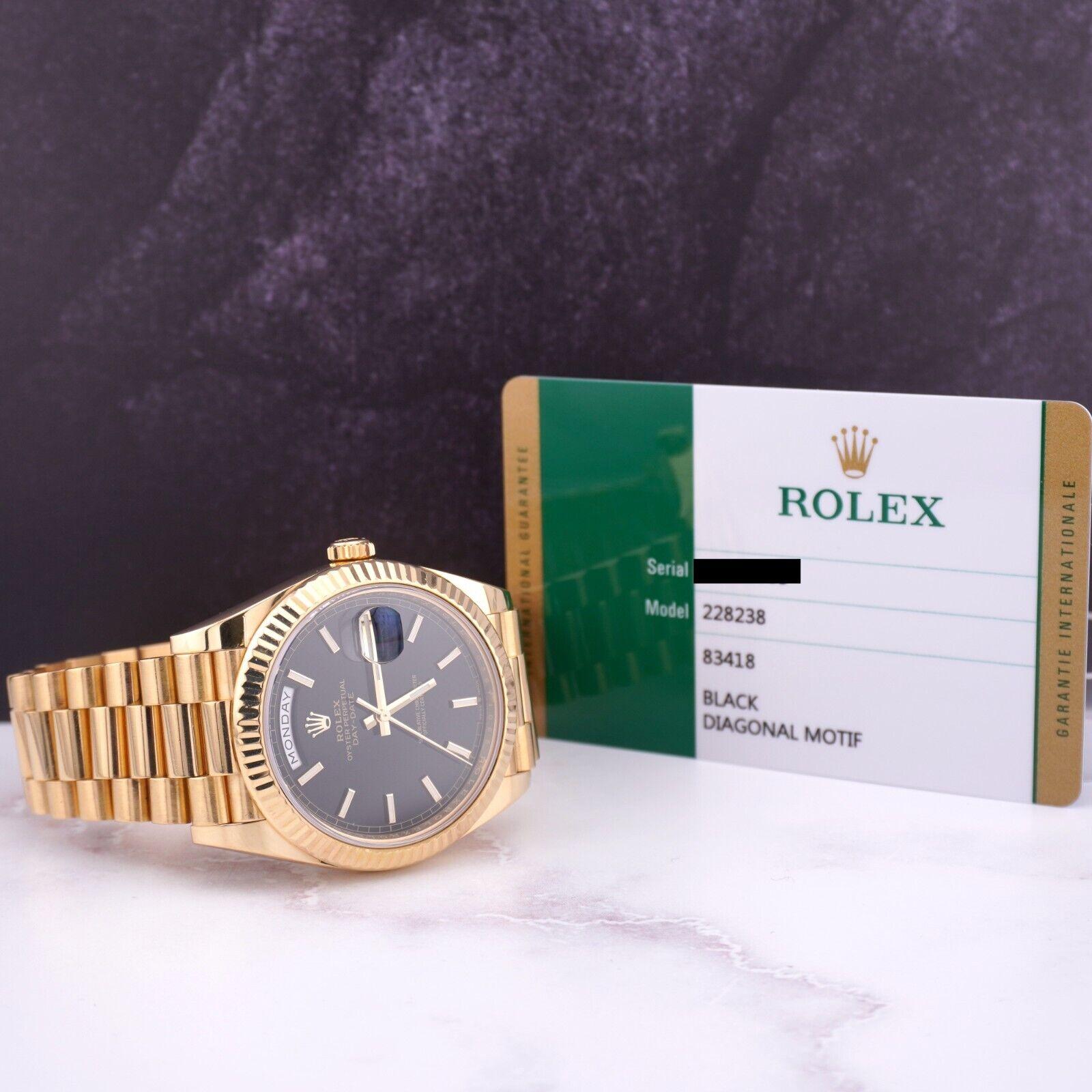 Rolex Day-Date 40 President Montre homme en or jaune 18 carats Cadran à motif noir 228238 en vente 1