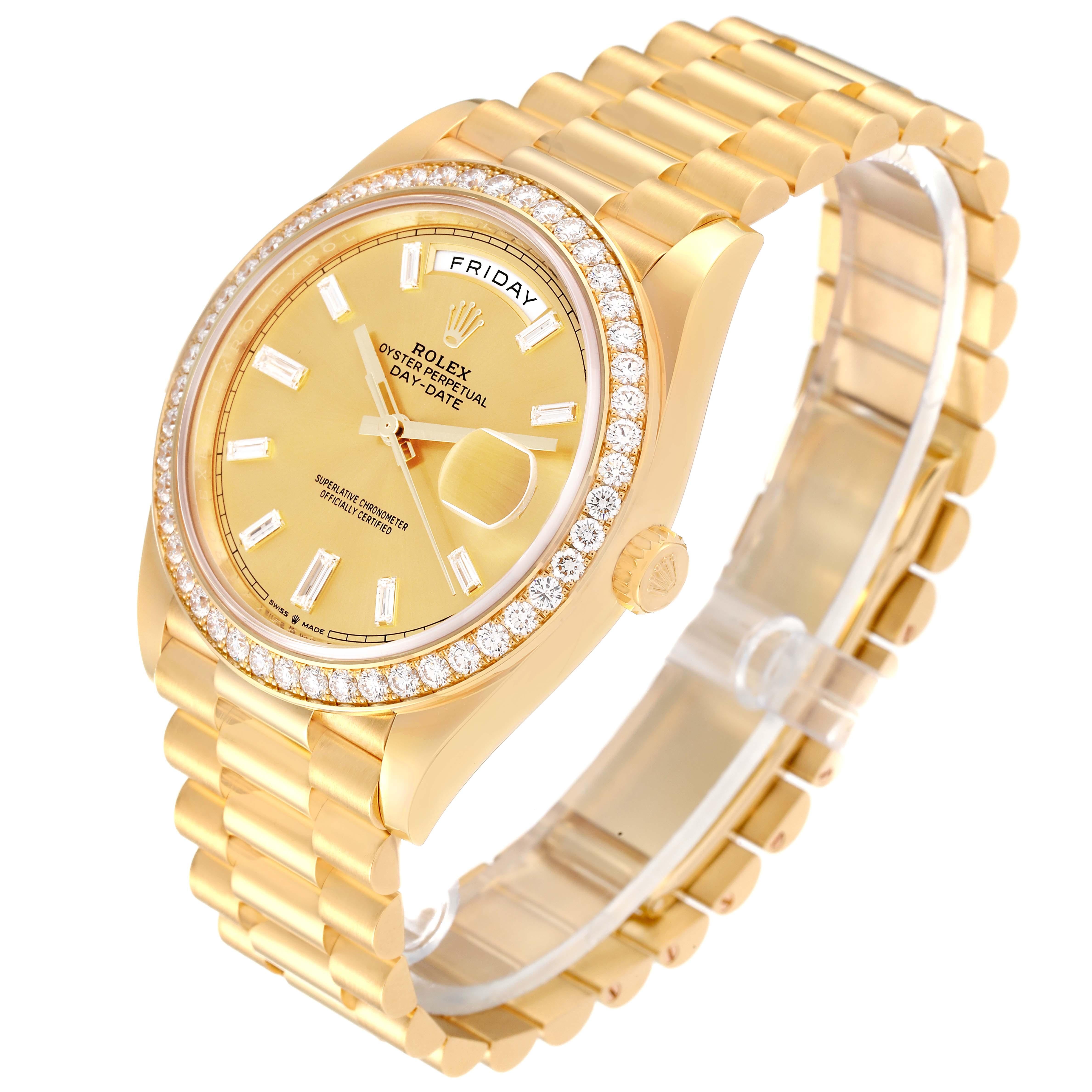 Rolex Montre President Day-Date 40 pour hommes 228348 avec lunette en or jaune et diamants Pour hommes en vente