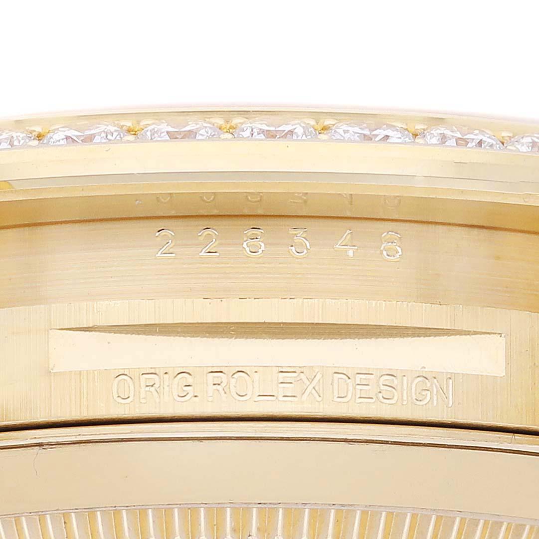 Rolex Montre President Day-Date 40 pour hommes 228348 avec lunette en or jaune et diamants en vente 3