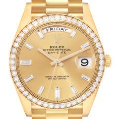 Rolex Montre President Day-Date 40 pour hommes 228348 avec lunette en or jaune et diamants