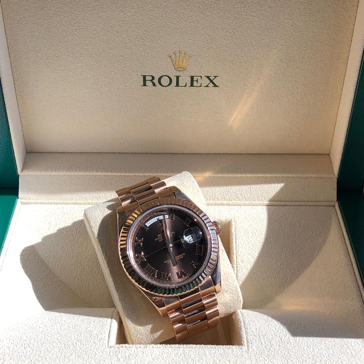 Rolex Day-Date II 18K Rose Gold Chocolate Roman Dial Watch 218235 3