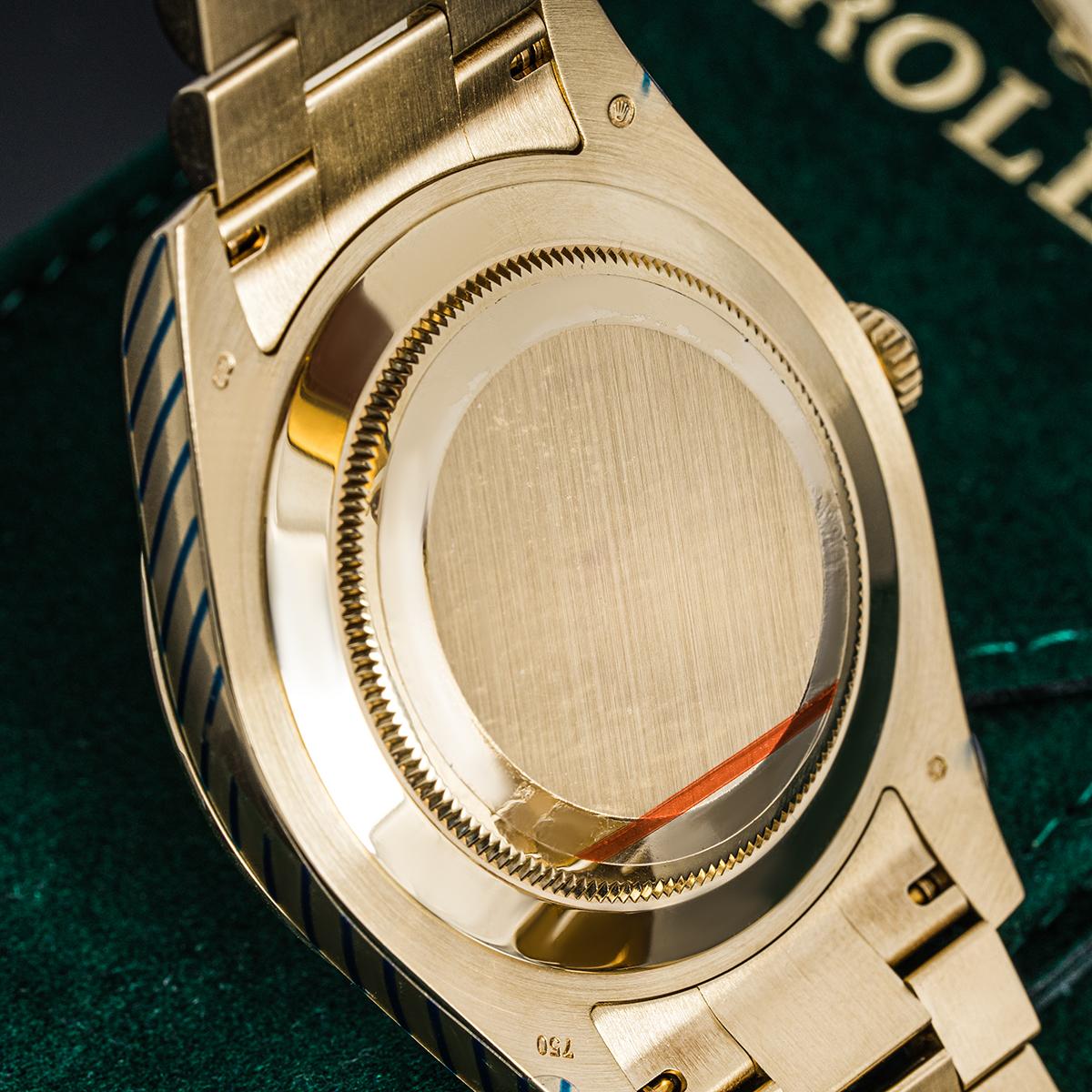 Rolex Day-Date II avec cadran en diamants et rubis 218238 en vente 1