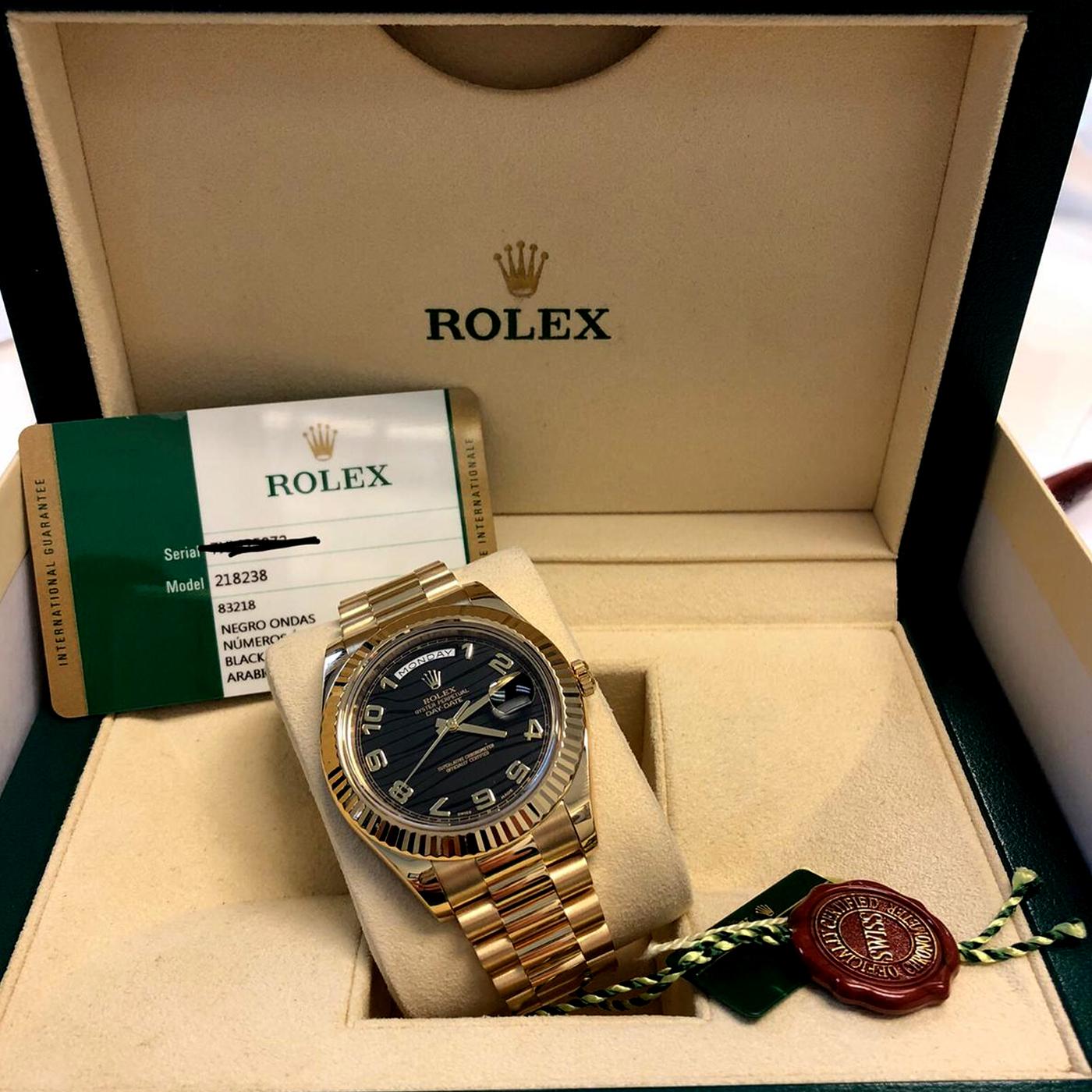 Men's Rolex Day-Date II President Yellow Gold Black Wave Dial Face Watch 218238