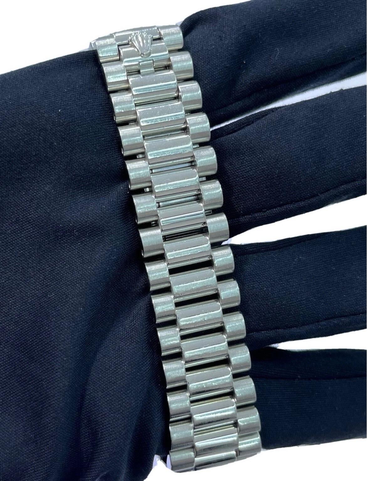 Rolex Day-Date II President Platinum Ice Blue Concentric 41mm Watch B/P V 218206 For Sale 8