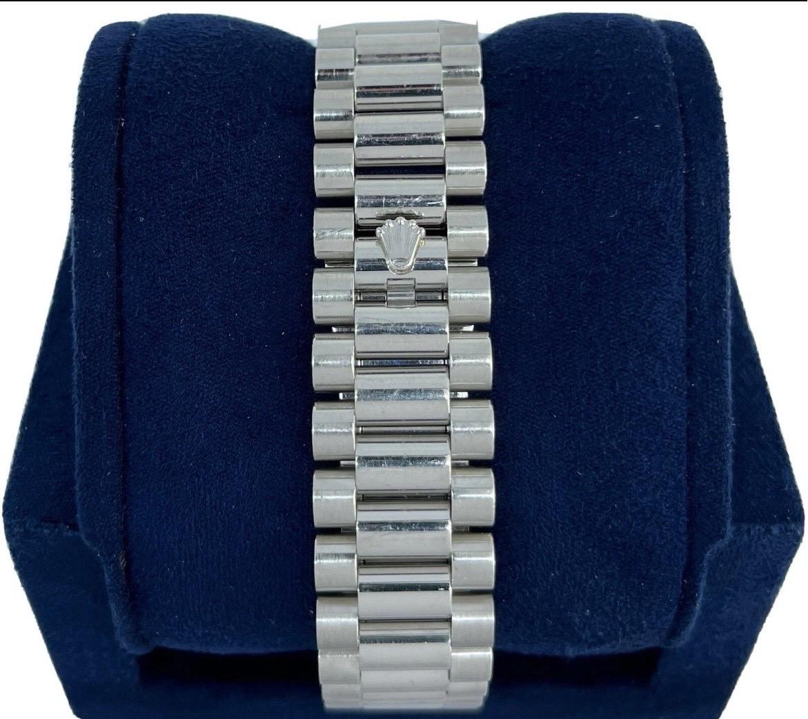 Rolex Day-Date II President Platinum Ice Blue Concentric 41mm Watch B/P V 218206 For Sale 2