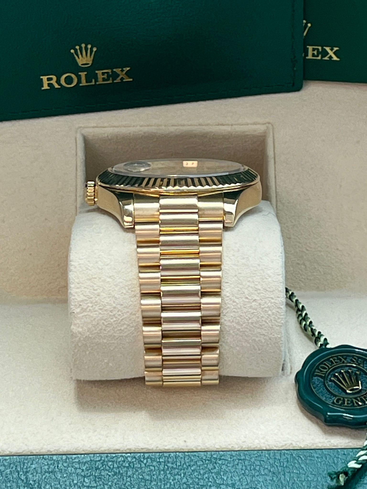 Rolex Day-Date II Yellow Gold Fluted Bezel Champagne Diamond Dial Watch 218238 For Sale 7