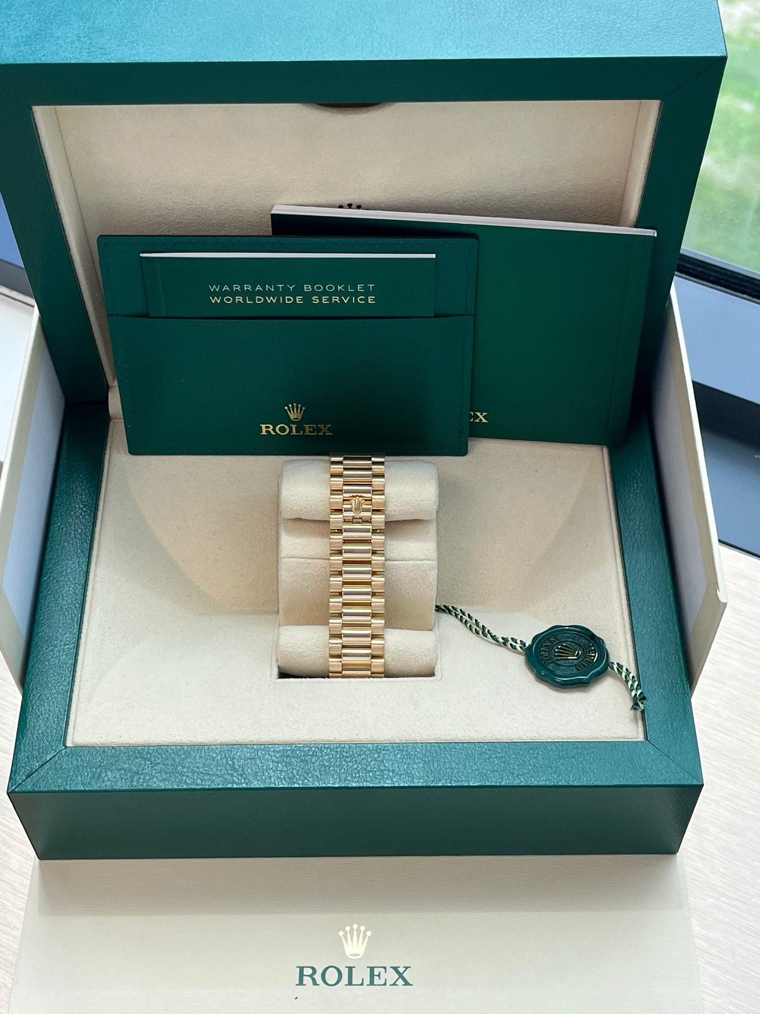 Rolex Day-Date II Yellow Gold Fluted Bezel Champagne Diamond Dial Watch 218238 For Sale 12