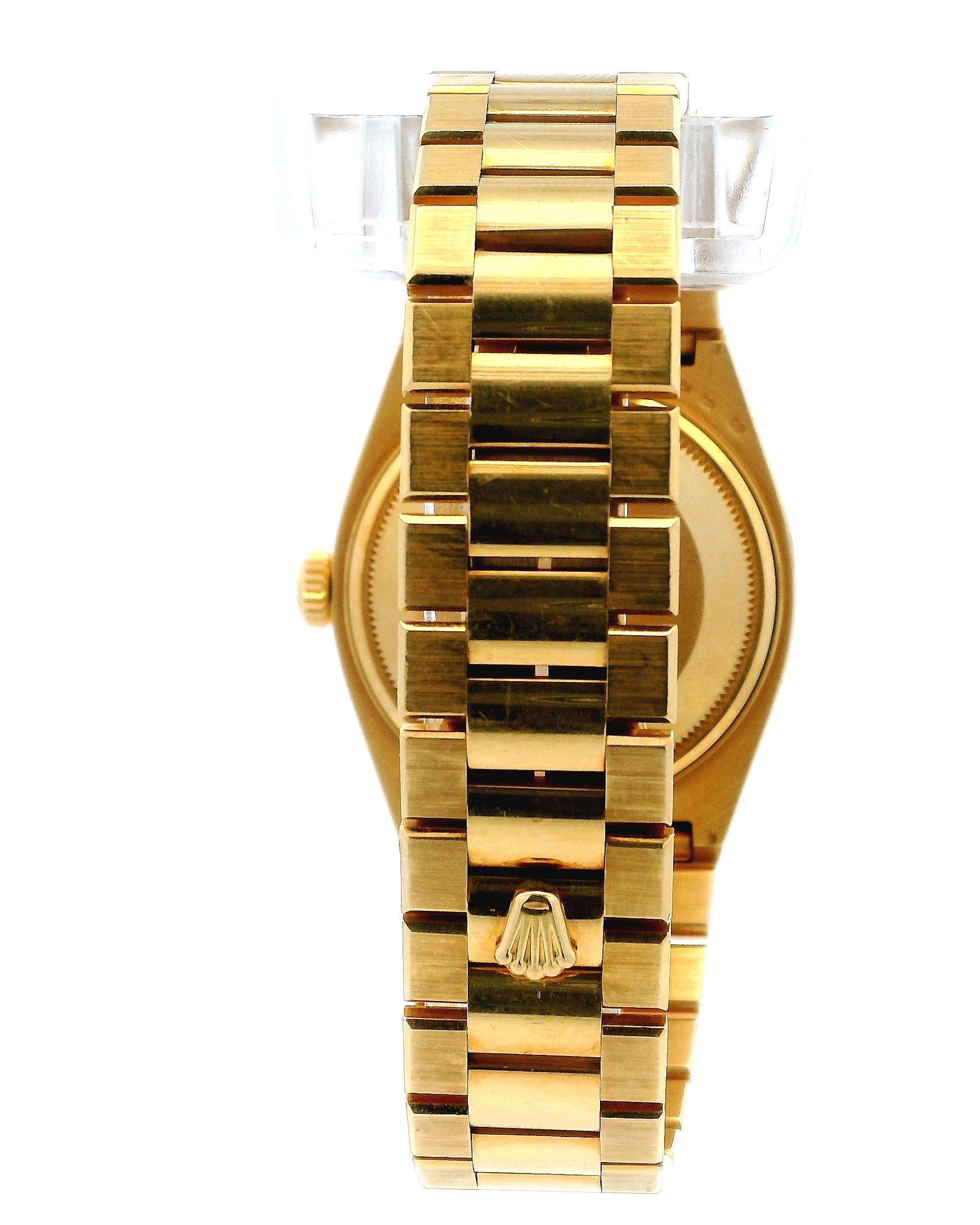 Rolex Day Date Oysterquartz 19018 Quadrante Burlwood in oro giallo 18 carati con carta da parati in vendita 4