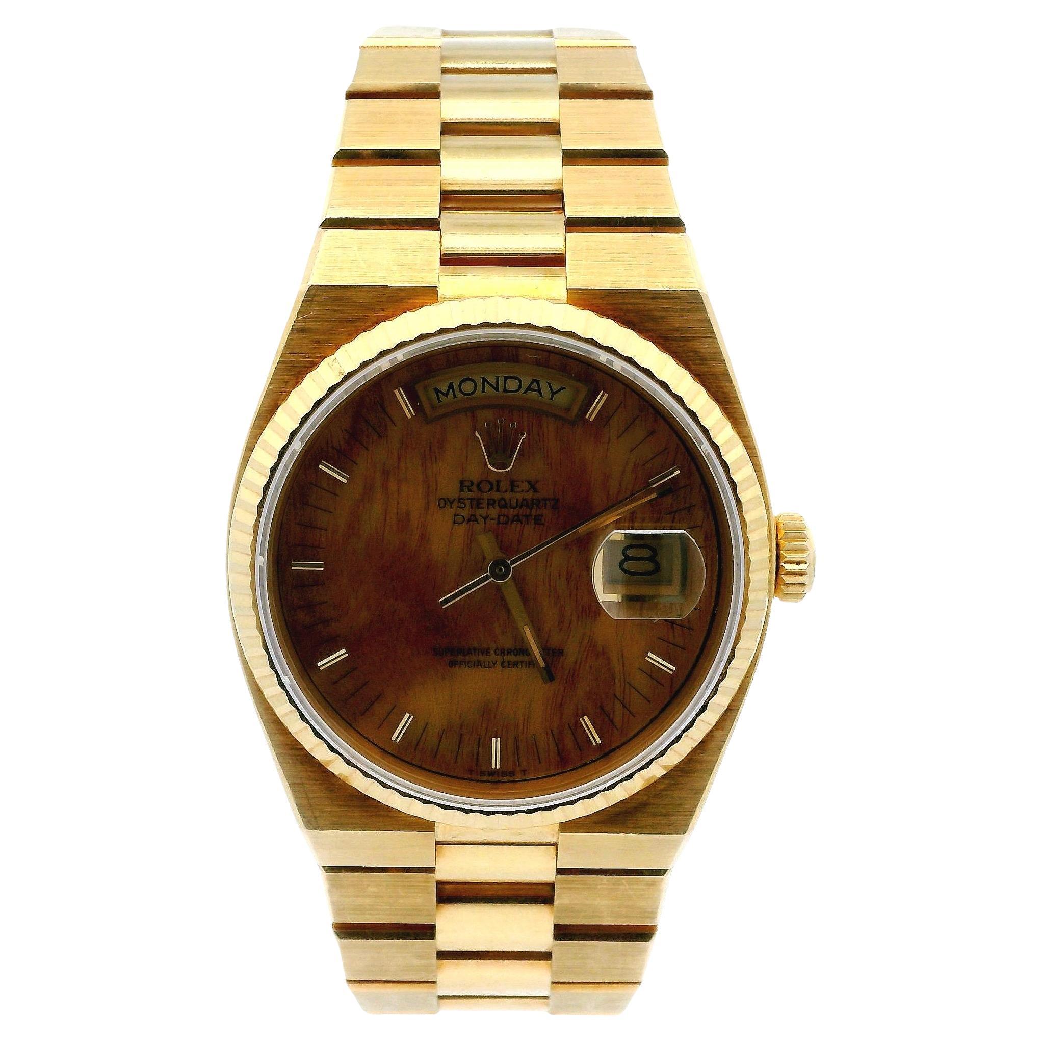Rolex Day Date Oysterquartz 19018 Quadrante Burlwood in oro giallo 18 carati con carta da parati in vendita