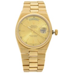 Rolex Day-Date Oysterquartz President 18k Gold Champagne Dial Men's Watch 19018