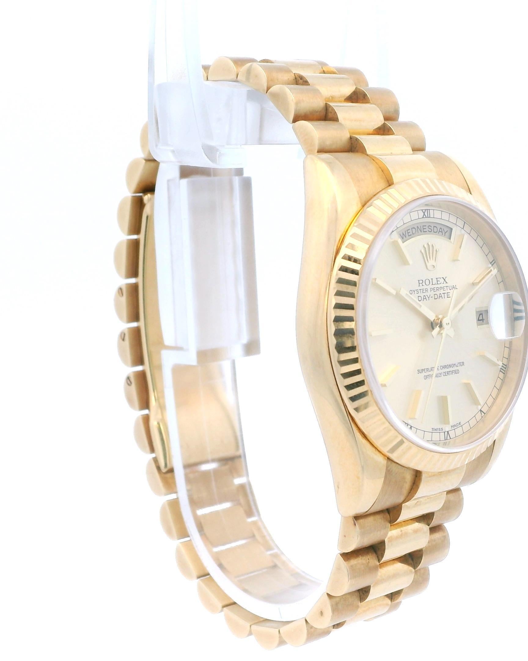 Rolex Day-Date President 118238 Champagne Dial Mens Watch Box Papers In Excellent Condition For Sale In Great Neck Plaza, NY